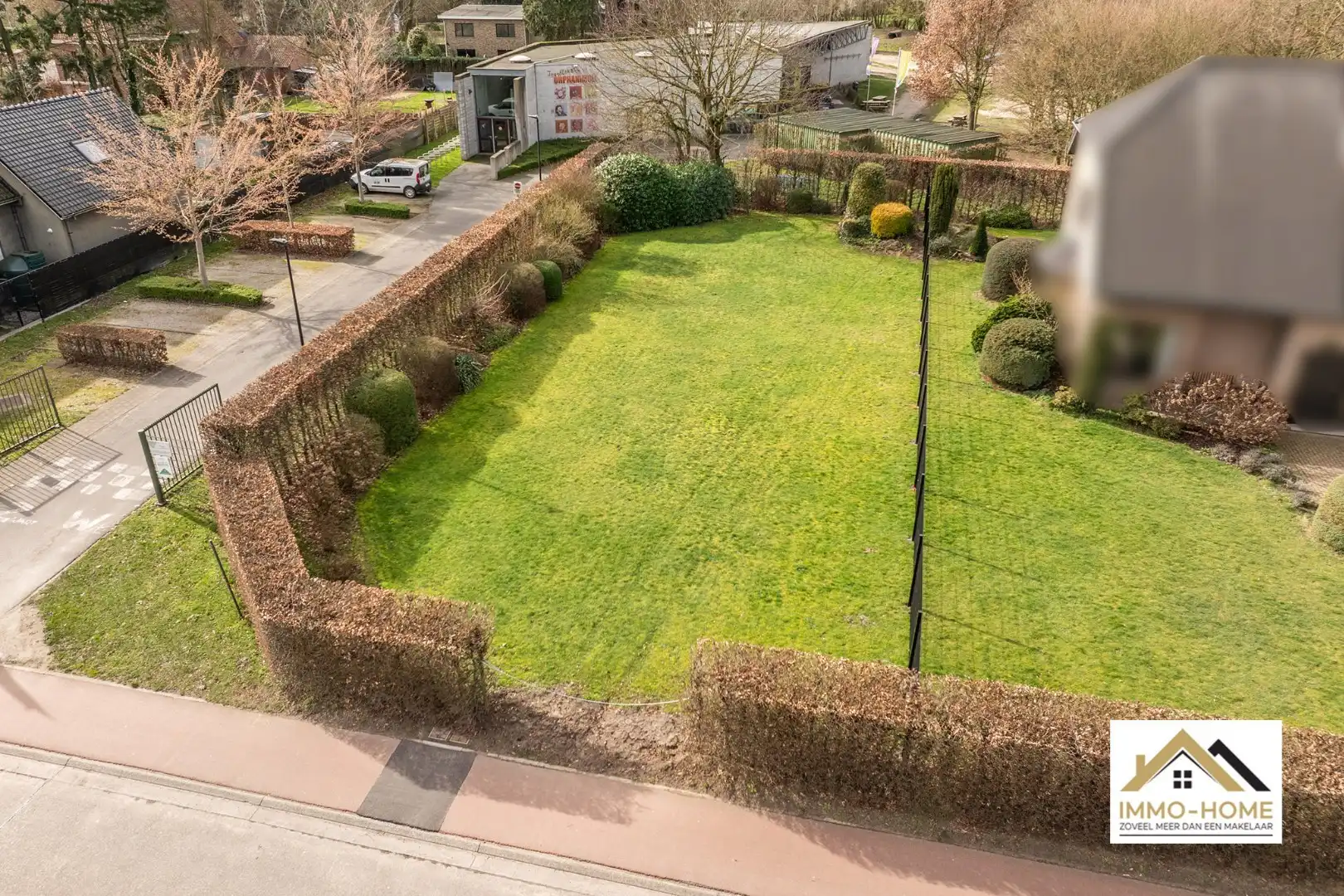 Bouwgrond voor OB centrum Lochristi foto {{pictureIndex}}