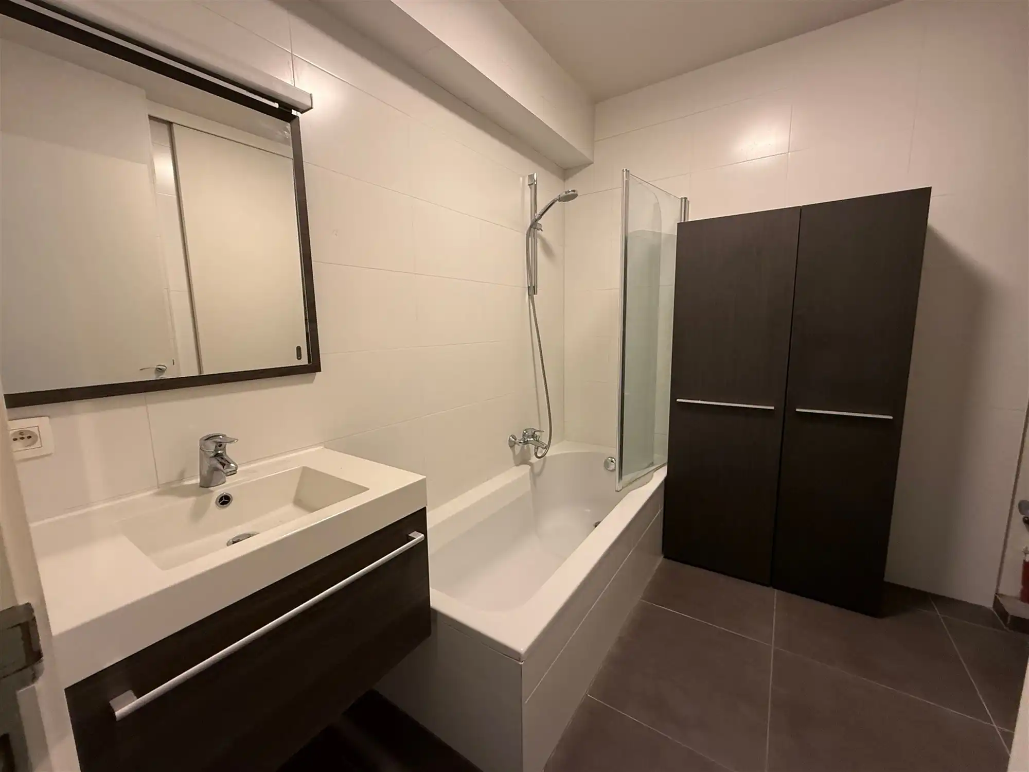 3 slaapkamer appartement met terras! foto 8