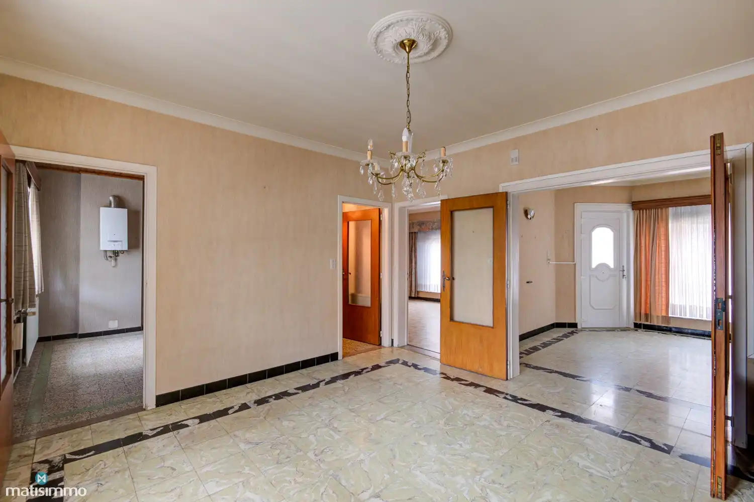 RUIME, OP TE FRISSEN GEZINSWONING MET 4 SLAAPKAMERS, GARAGE EN ZUIDOOST-GEORIËNTEERDE TUIN IN VLIJTINGEN (RIEMST) foto 10