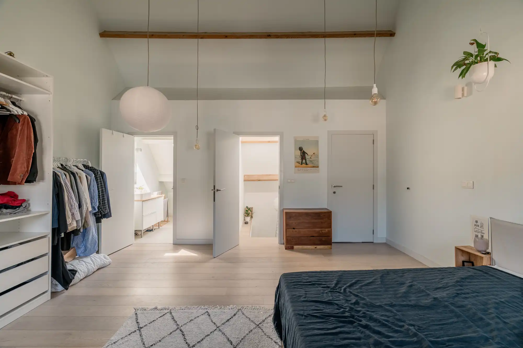 Stijlvol gerenoveerde woning met stadstuin nabij de vroegere ‘Den Abattoir’ foto 9