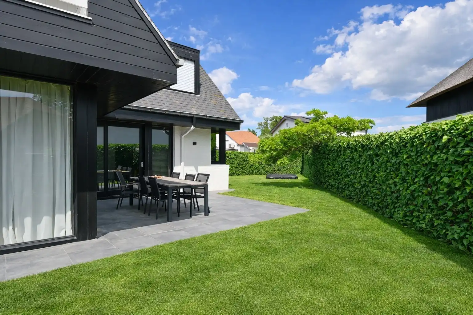 Residentieel gelegen alleenstaande villa te Knokke foto 11