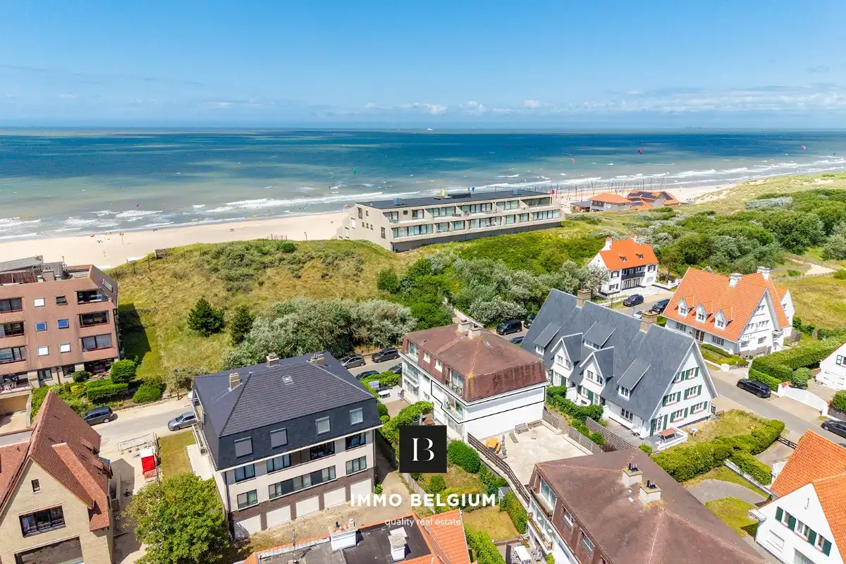 Prachtig afgewerkt appartement met parking vlak aan het strand foto 14