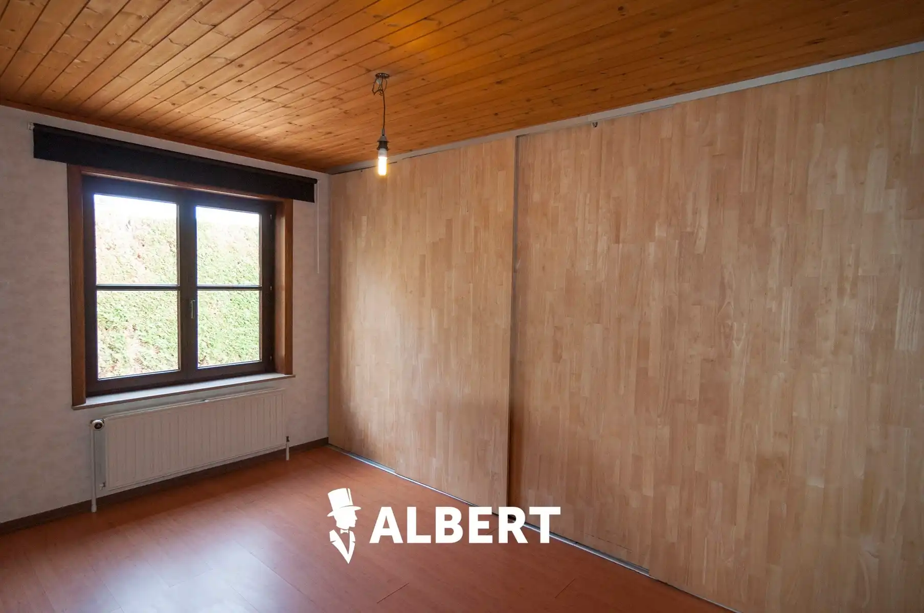 Ruime instapklare woning op toplocatie met tuin en bijgebouw foto 12