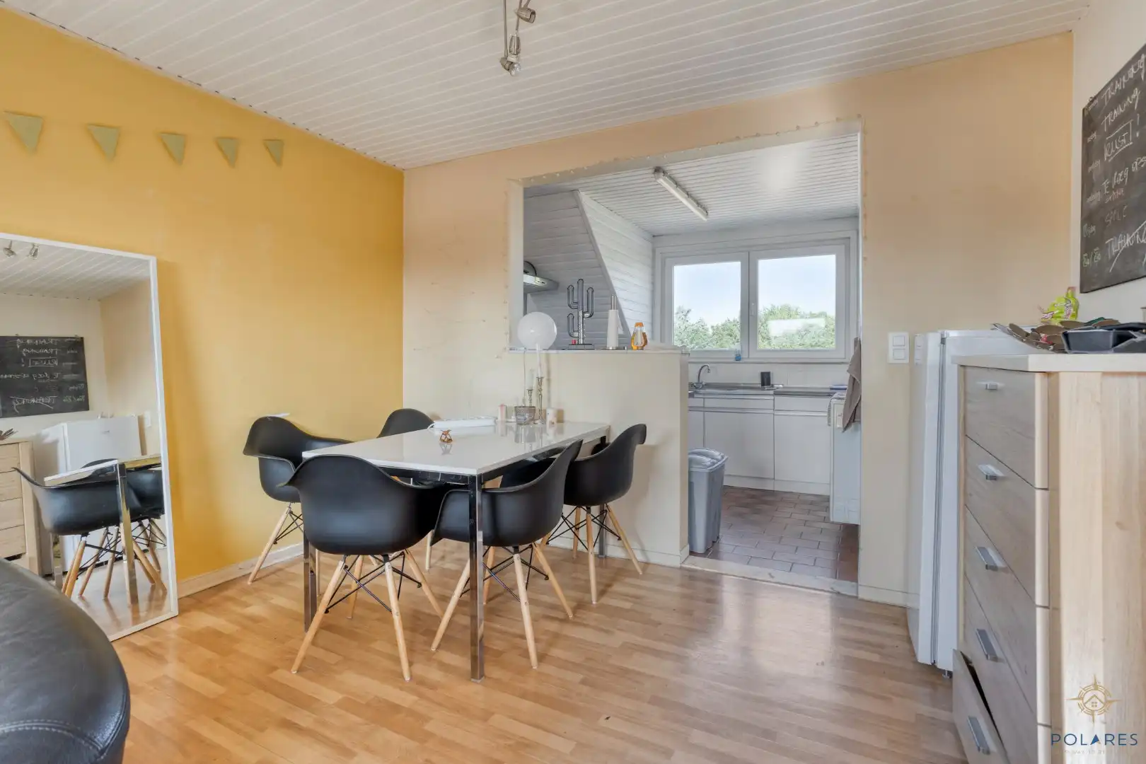Instapklaar 3-slaapkamerappartement in hartje Herent foto 11