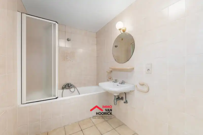 Woning 3 slaapkamers op 240m² foto 9