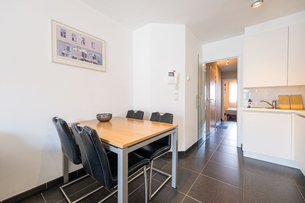 Appartement met 1 slaapkamer + berging te koop in Middelkerke foto 8