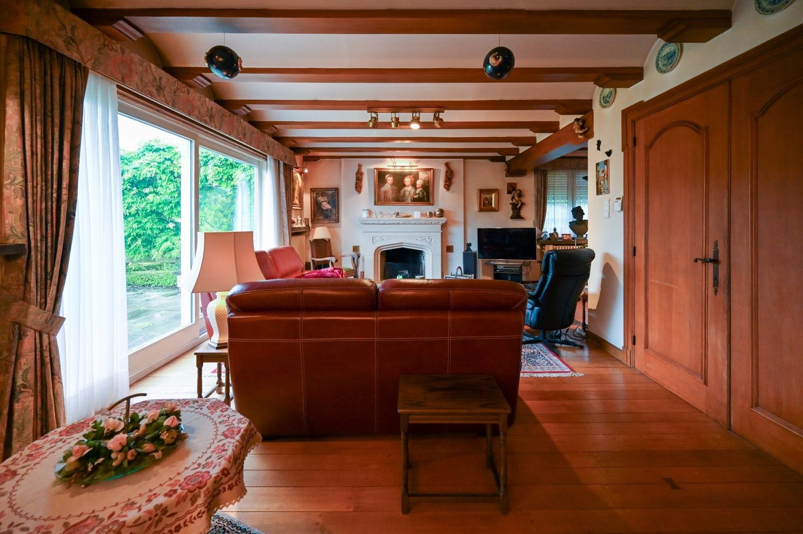 Stadsvilla met 5 slk op perceel van 700m² te Kristus-Koning foto 9