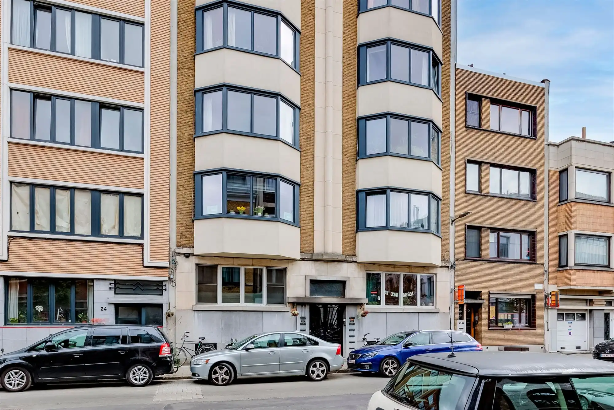 3 Slaapkamer Art Déco appartement in Borgerhout foto 2