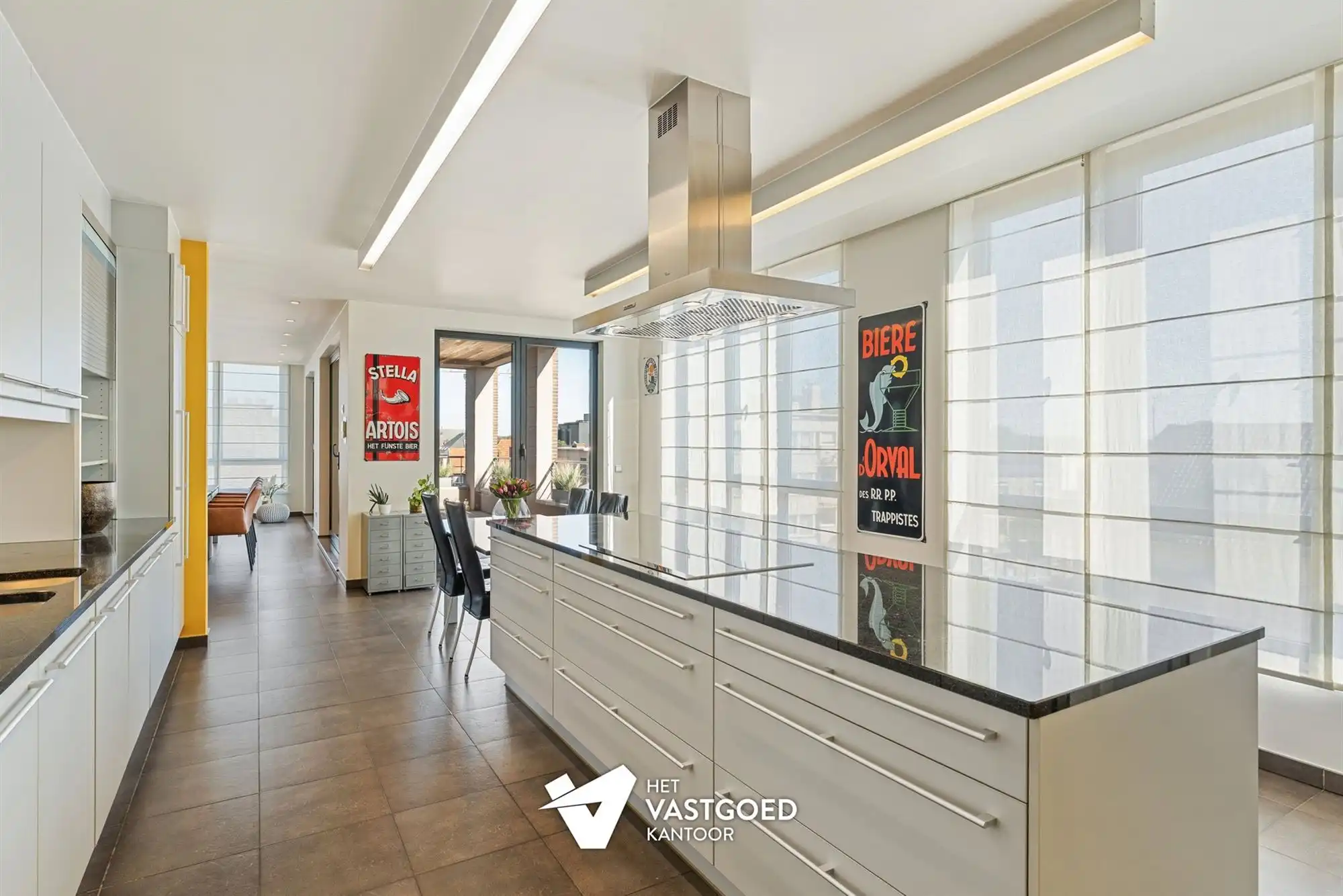 ZEER RUIME PENTHOUSE (340M²) IN UITSTEKENDE STAAT MET 3 TERRASSEN TE TESSENDERLO CENTRUM foto 12