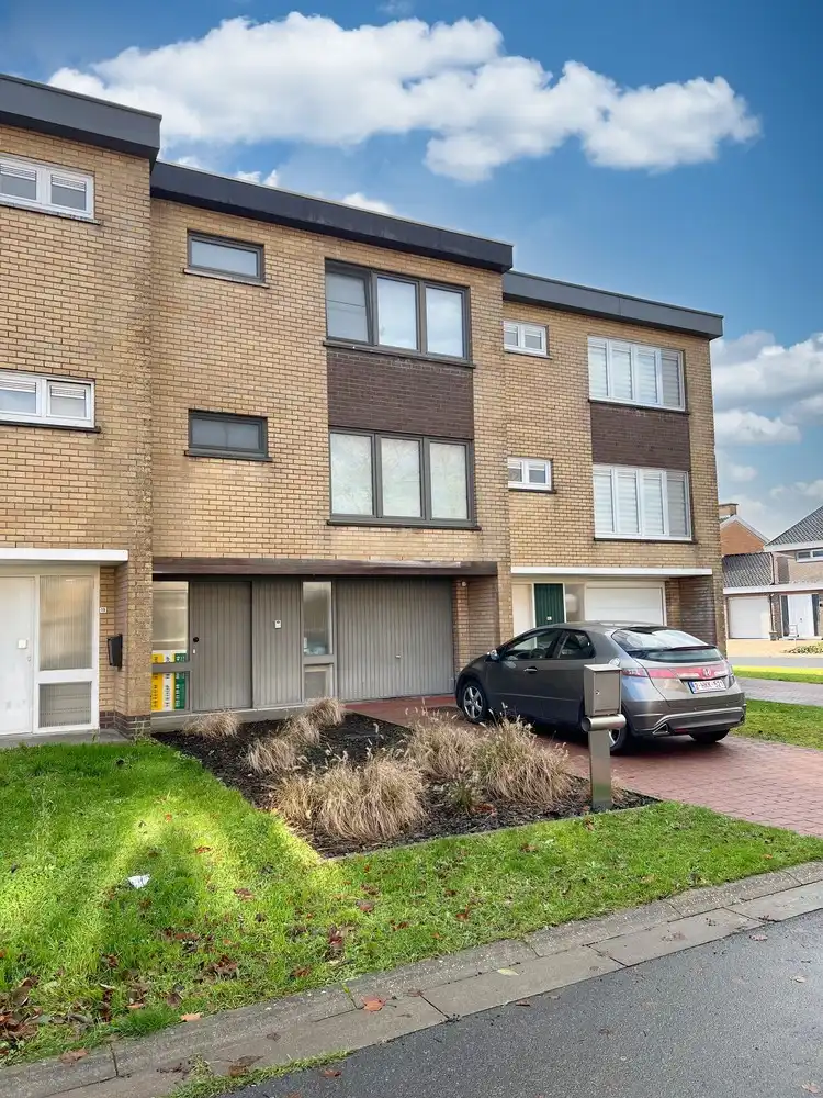 Instapklare gezinswoning met 4 slpks + zonnige tuin! foto 18