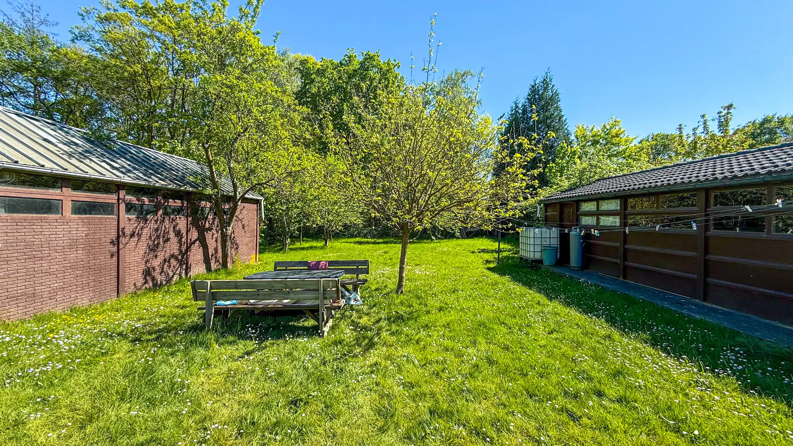 Instapklare bungalow met 5 slpks op toplocatie in Heusden! foto 29