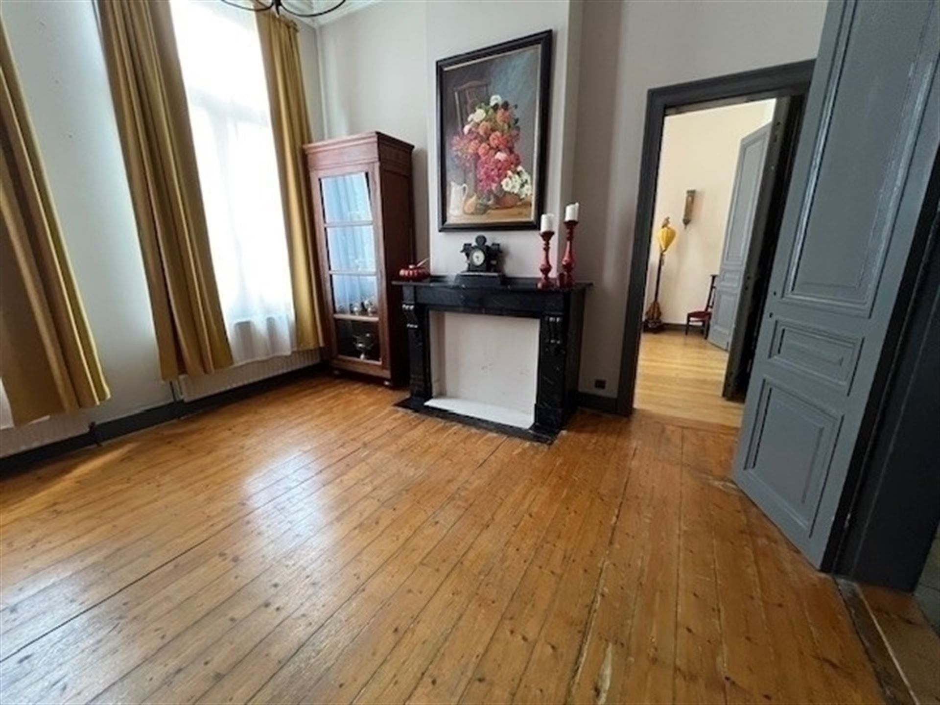 Karakterwoning met 5 slpks, autostaanplaats en grote tuin! foto 9