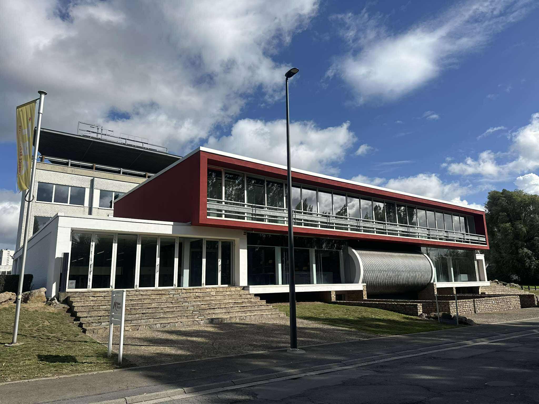 UNIEKE KANTOREN MET PARKING EN VERSCHILLENDE OPPERVLAKTES foto 35