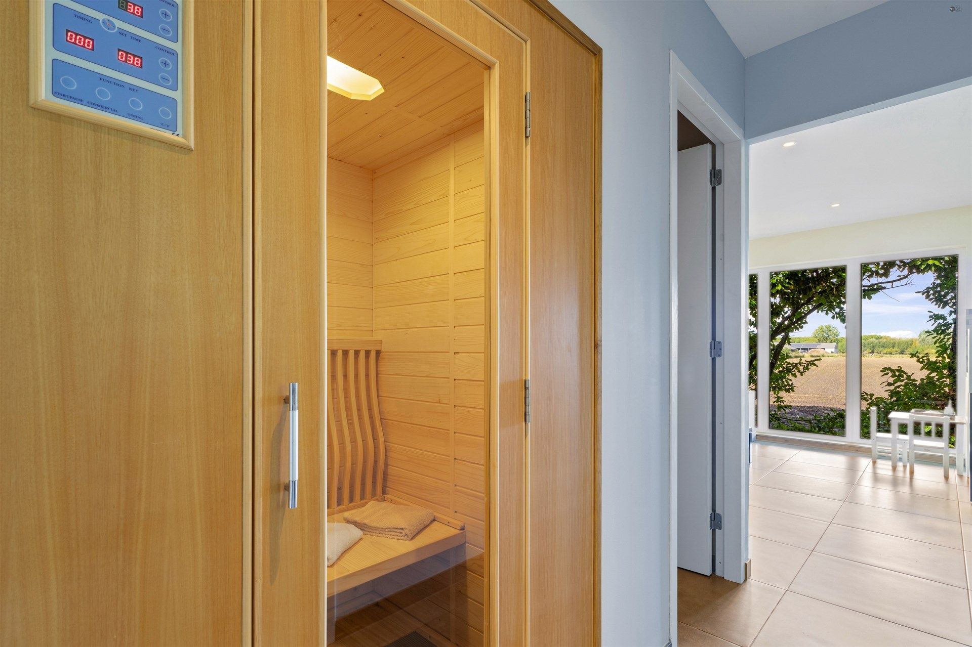 Fantastisch gelegen nieuwbouwchalet foto 18