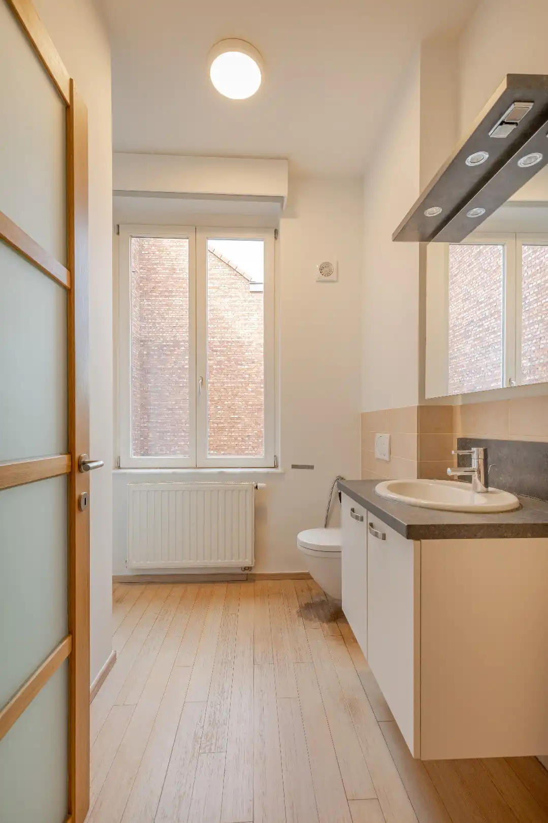 één-slaapkamer appartement op centrumlocatie!  foto 7