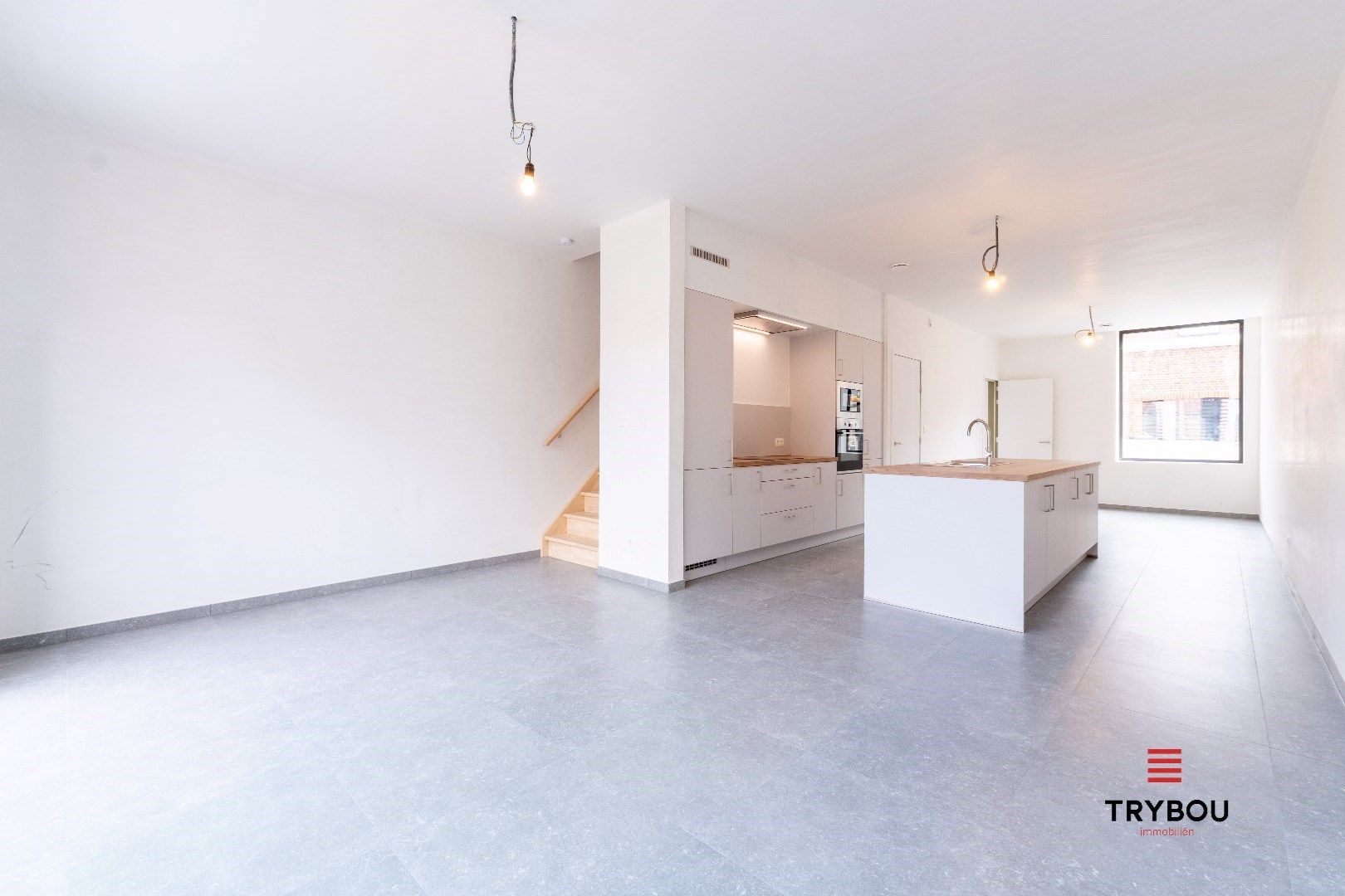Instapklare gezinswoning in hartje Merkem met 4 slaapkamers en zonnige tuin foto 10