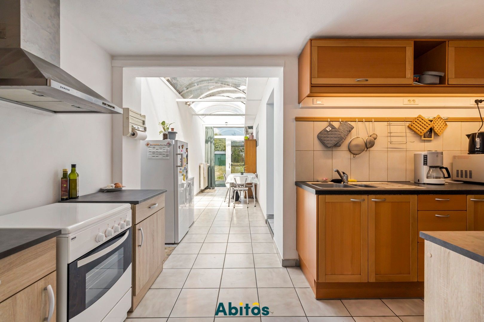 Halfopen bebouwing met drie slaapkamers ideaal voor co-housing foto 9