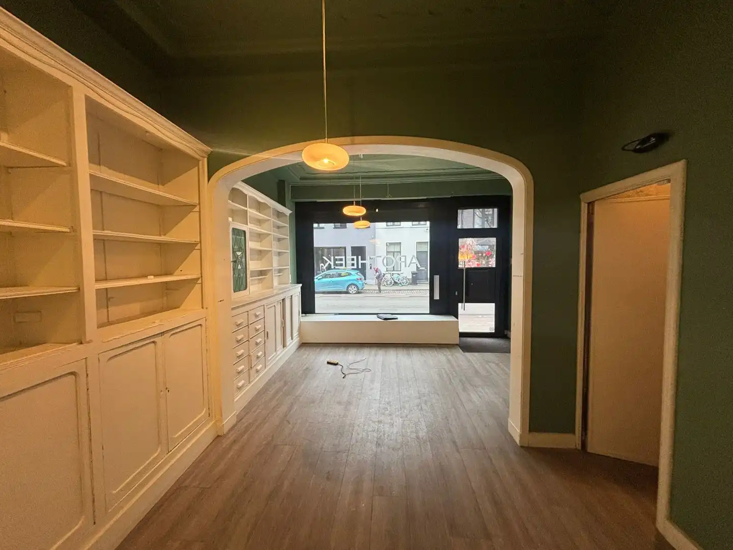 COMMERCIEEL GELIJKVLOERS foto 4