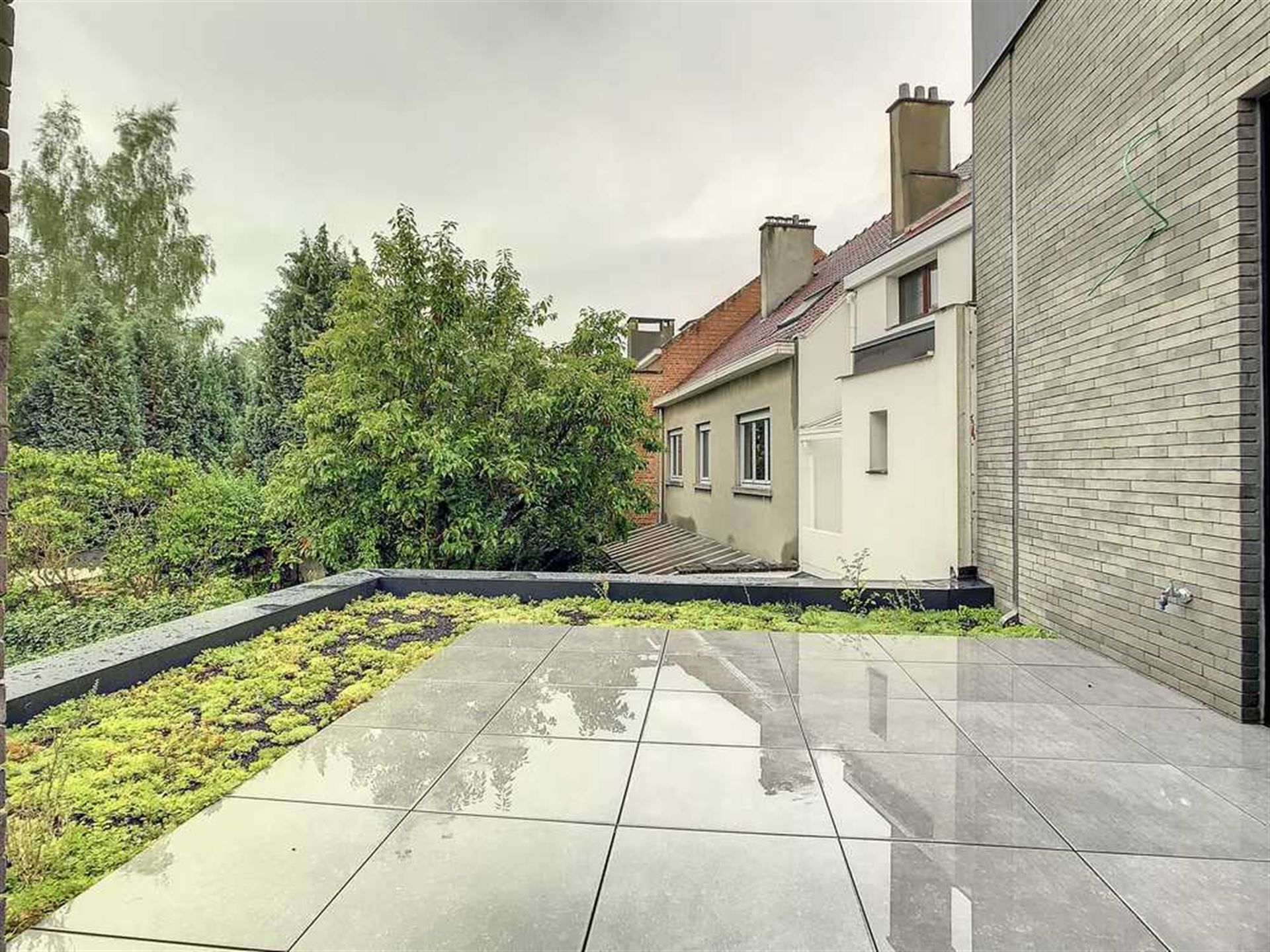 Moderne en lichtrijke praktijkruimte in nieuw gebouw foto 12