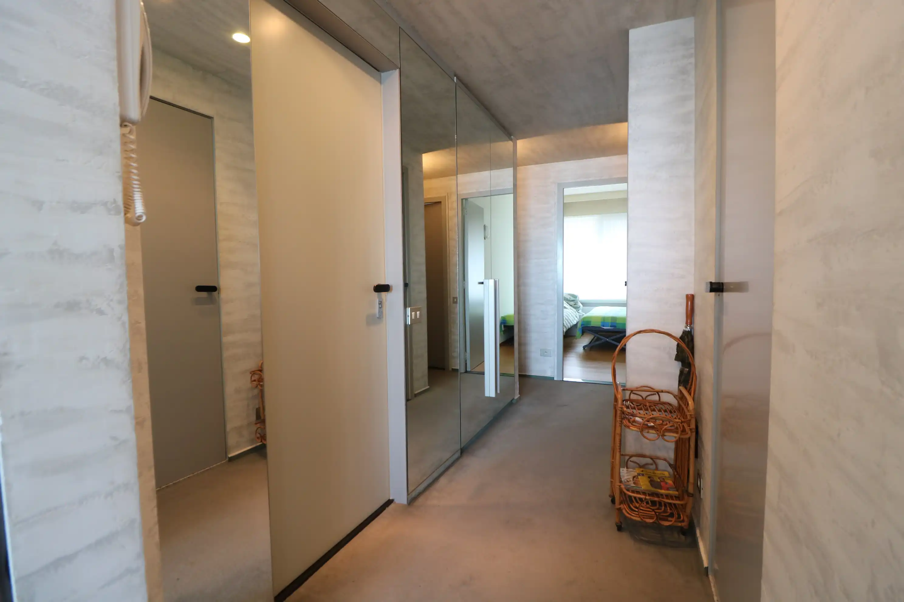 Ruim appartement met 3 slaapkamers, 2 badkamers en fantastisch zicht op de zee en de Pier. foto 9