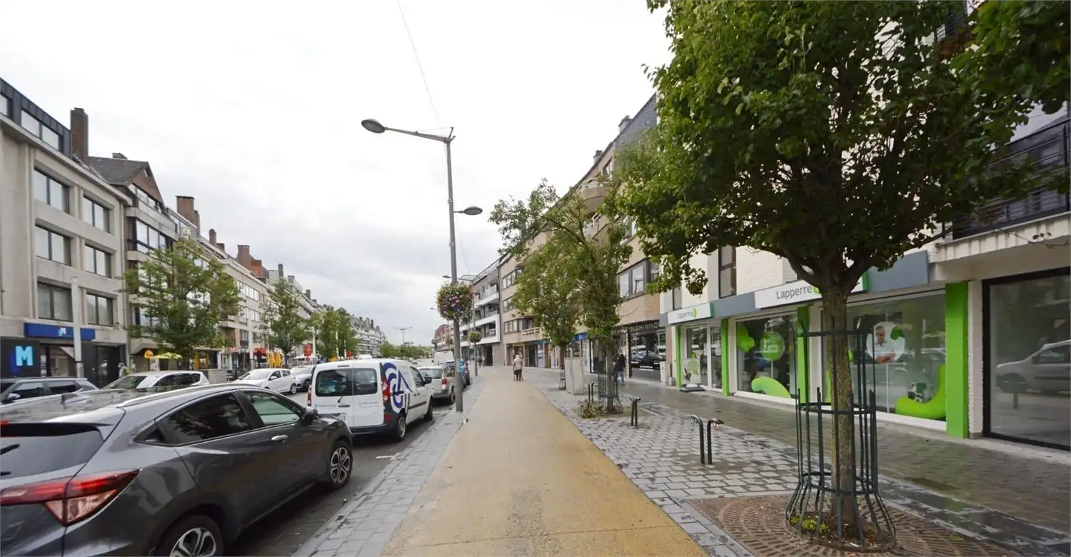 ** IN OPTIE ** GERENOVEERD APP.CENTRUMLAAN NINOVE foto 4