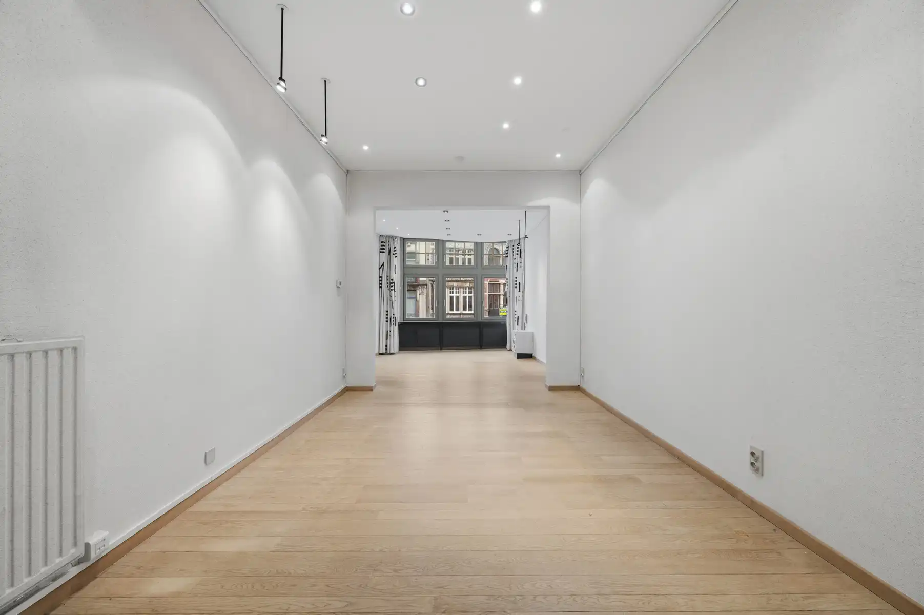 Schitterend pand op Grote Markt te LIER foto 15