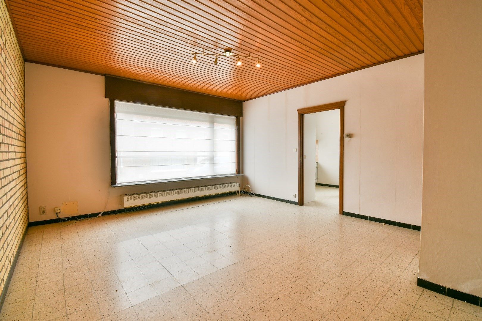 Halfopen bebouwing met renovatiepotentieel! foto 6