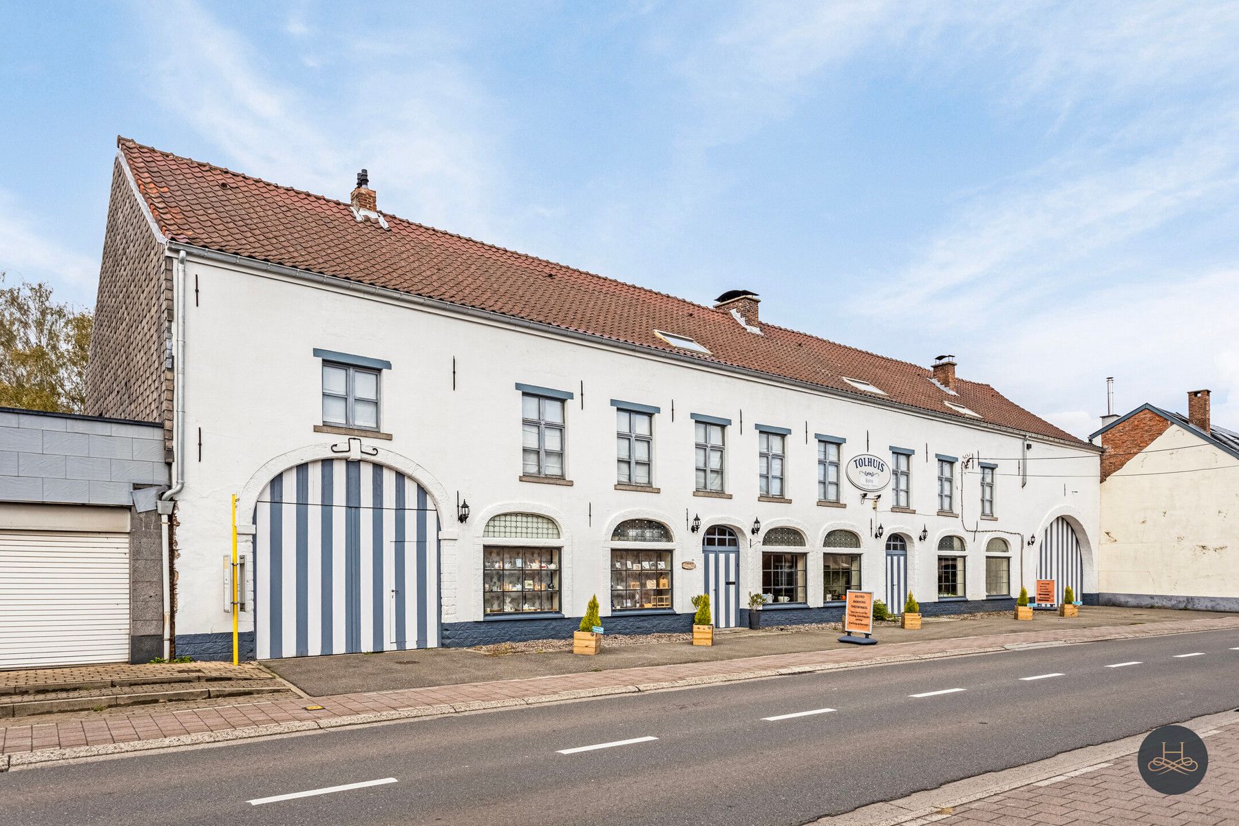 Karaktervolle hoeve met vele mogelijkheden foto 2