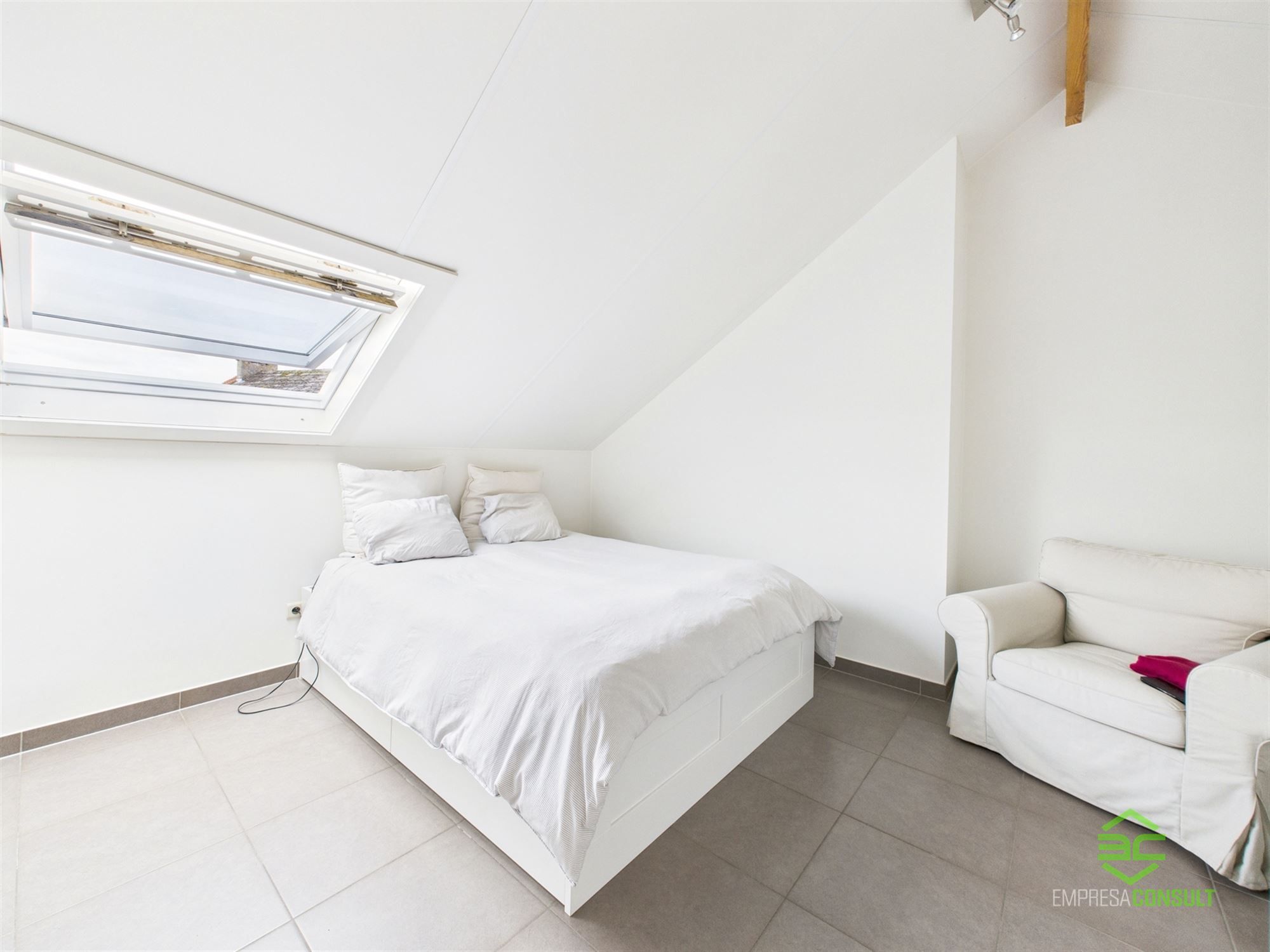 Duplexapp met 3 slpk en 2 badk in het centrum! foto 12