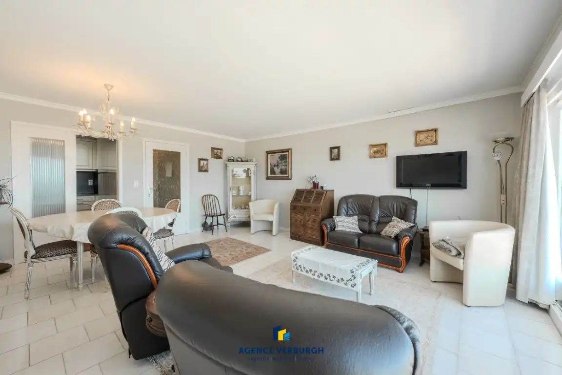2 slaapkamer appartement met frontaal zeezicht foto 7