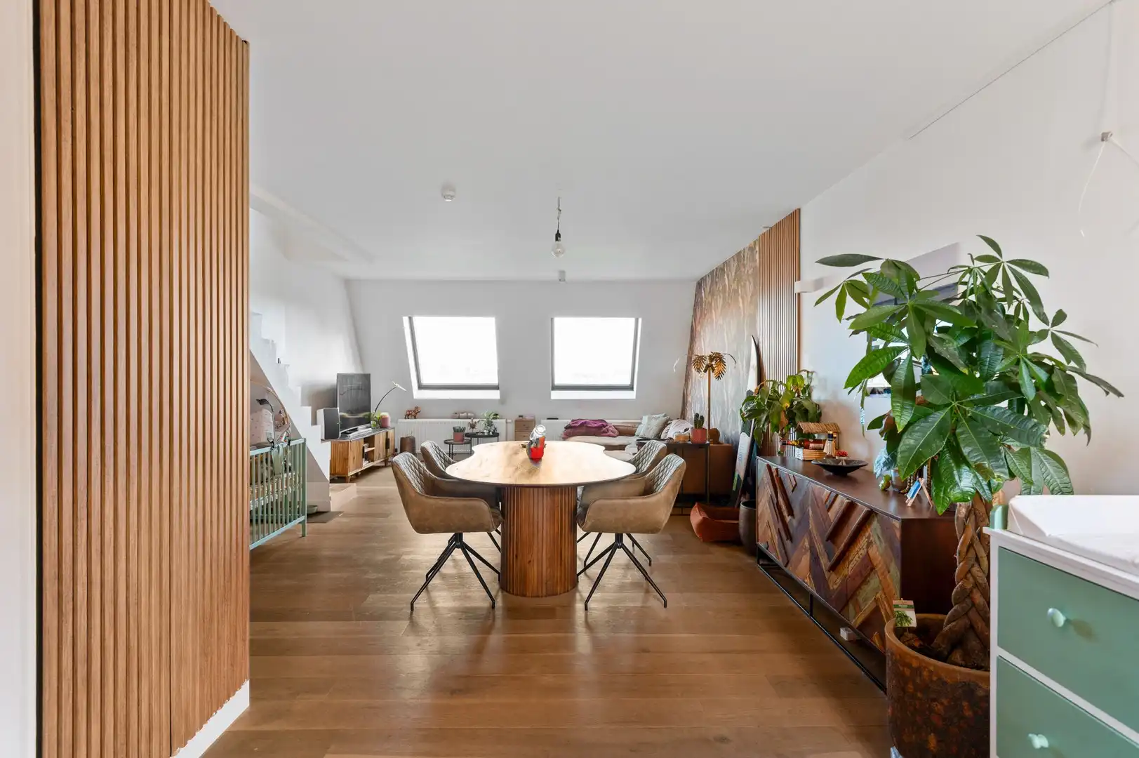 Duplex met 2 slpk en dakterras op het Eilandje foto 4