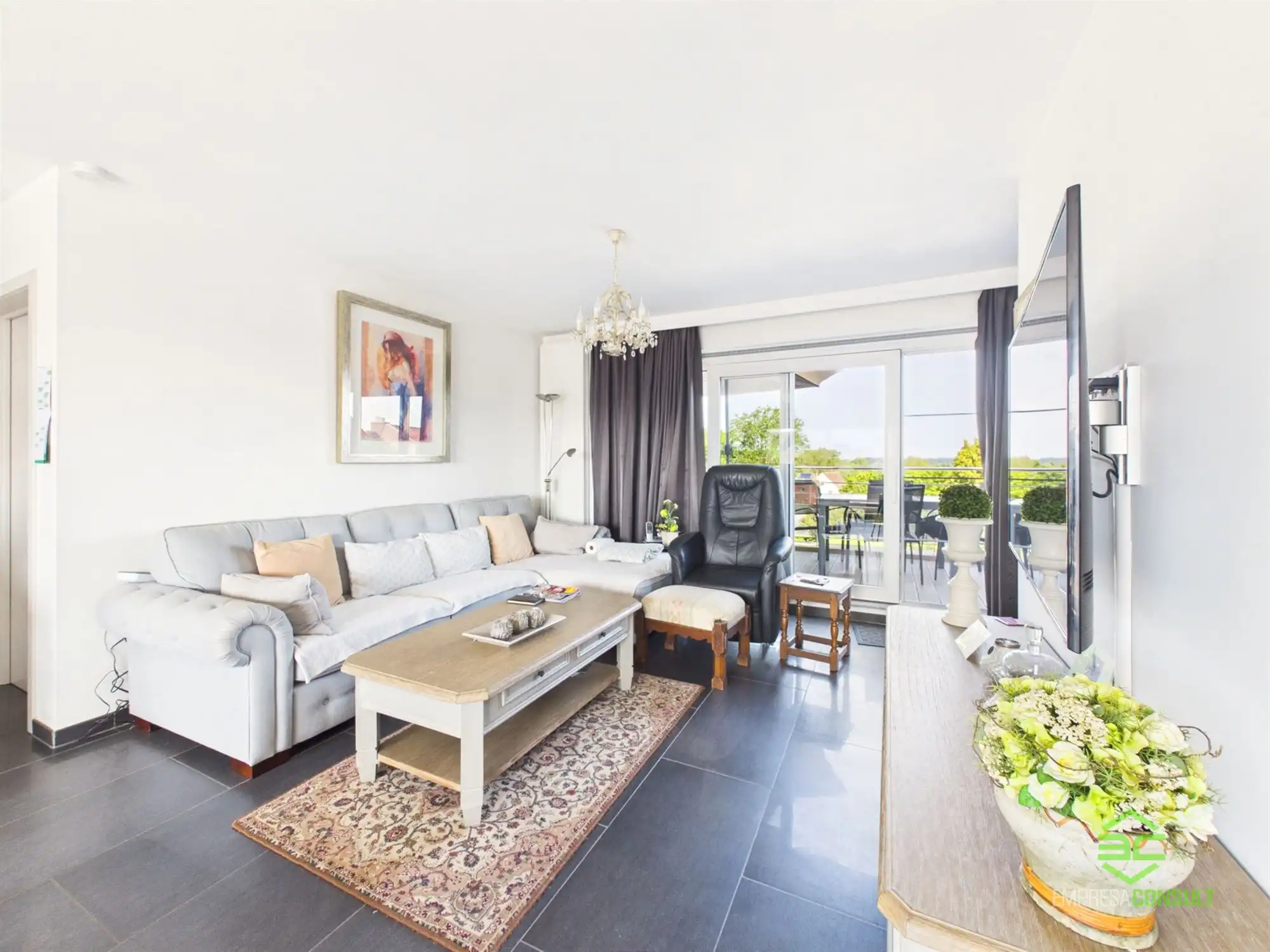 Ruim penthouse in het centrum met 2slpk en autostaanplaats! foto 6