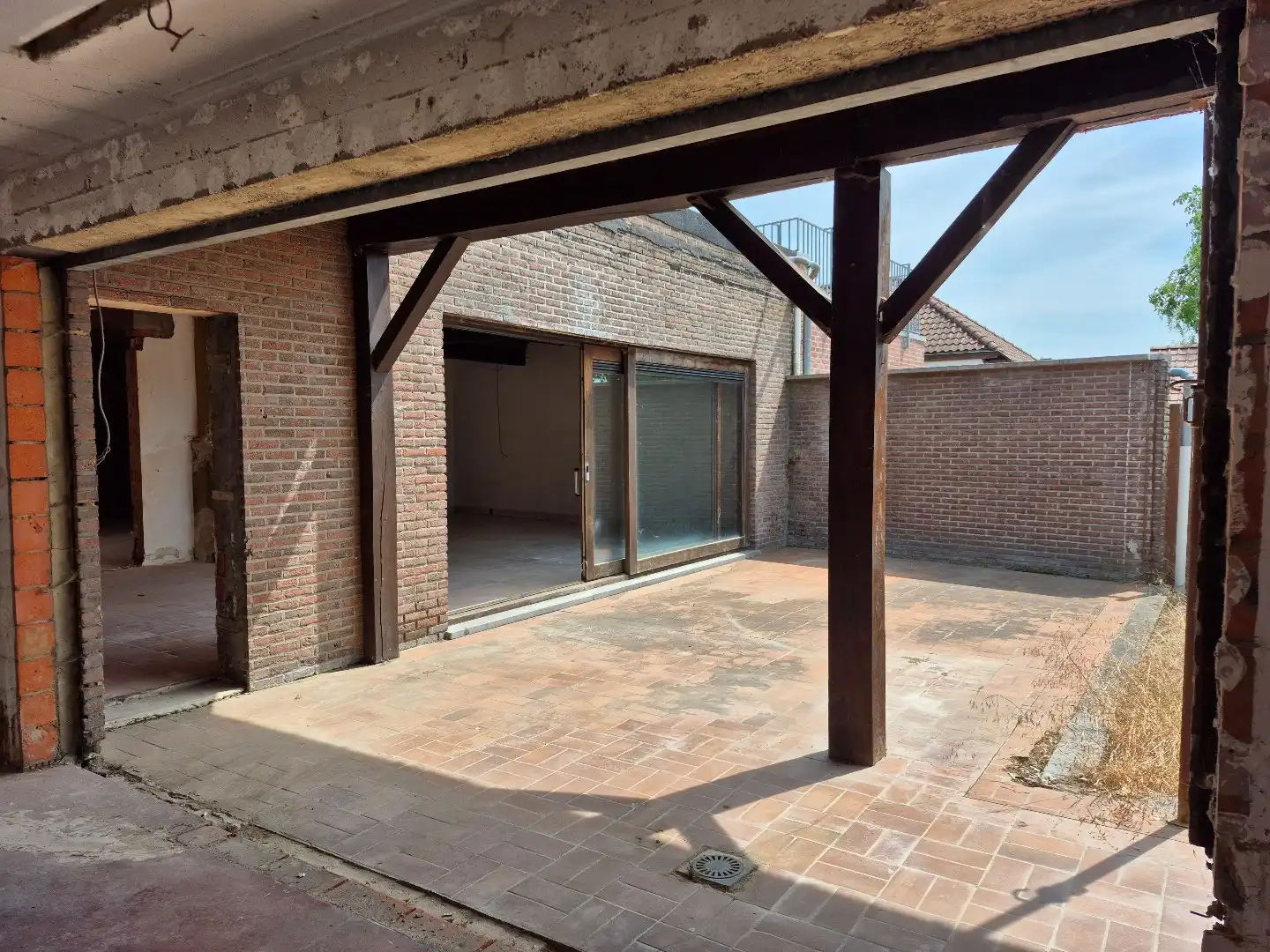 Instapklaar appartement + ruime casco woonst met tuinzicht foto 22