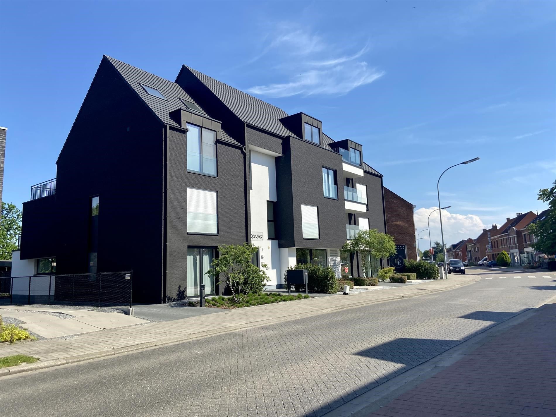 Recent gelijkvloers appartement met 2 slpks in St-Jozef-Olen! foto {{pictureIndex}}