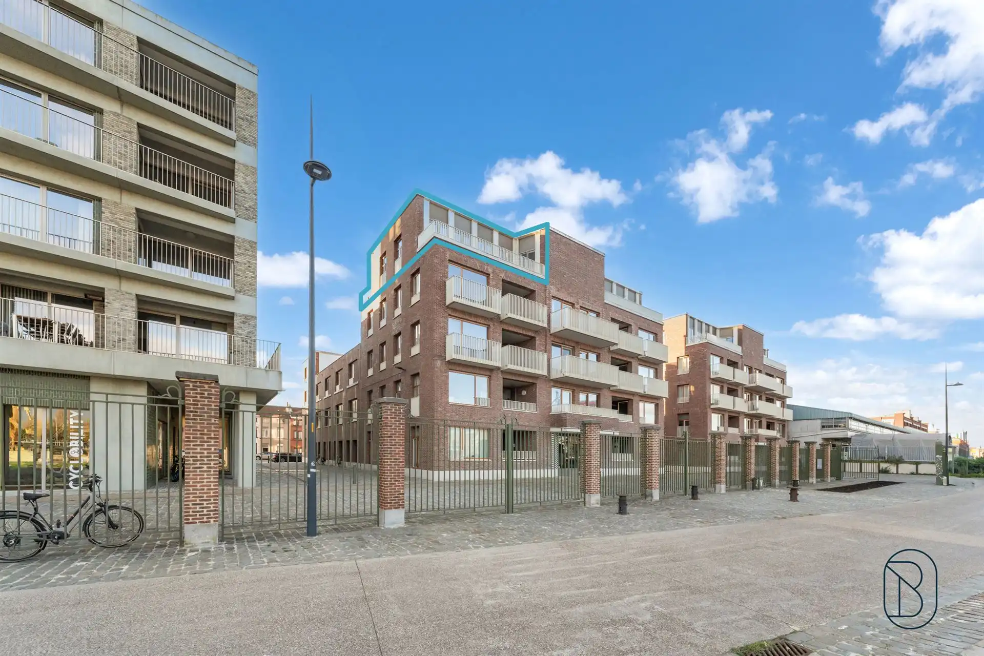 TOPGELEGEN penthouse met 2 terrassen en zicht op het Handelsdok foto 3