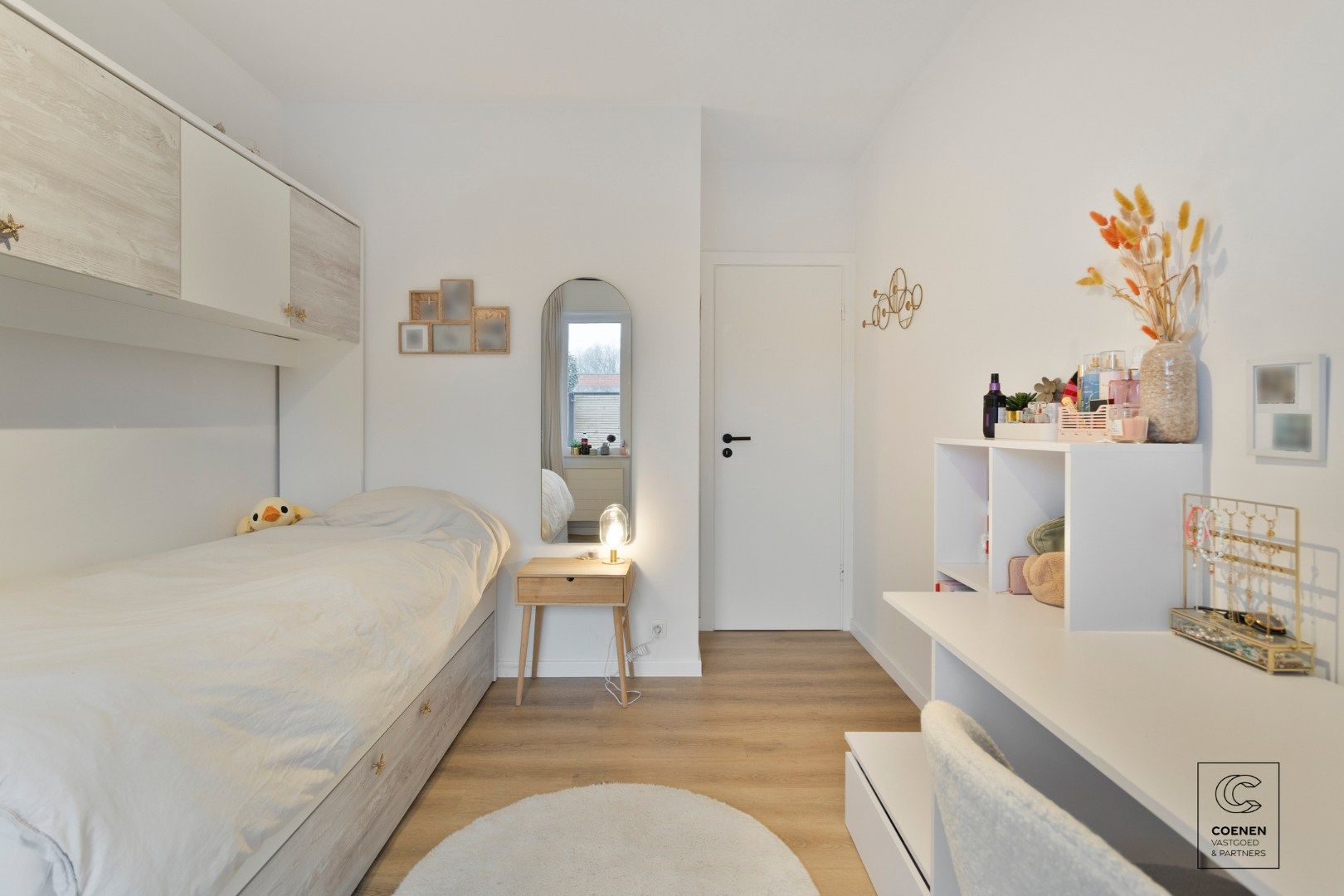 Instapklaar gelijkvloers appartement van 94 m² met drie ruime slaapkamers en ruim terras te Brasschaat! foto 13