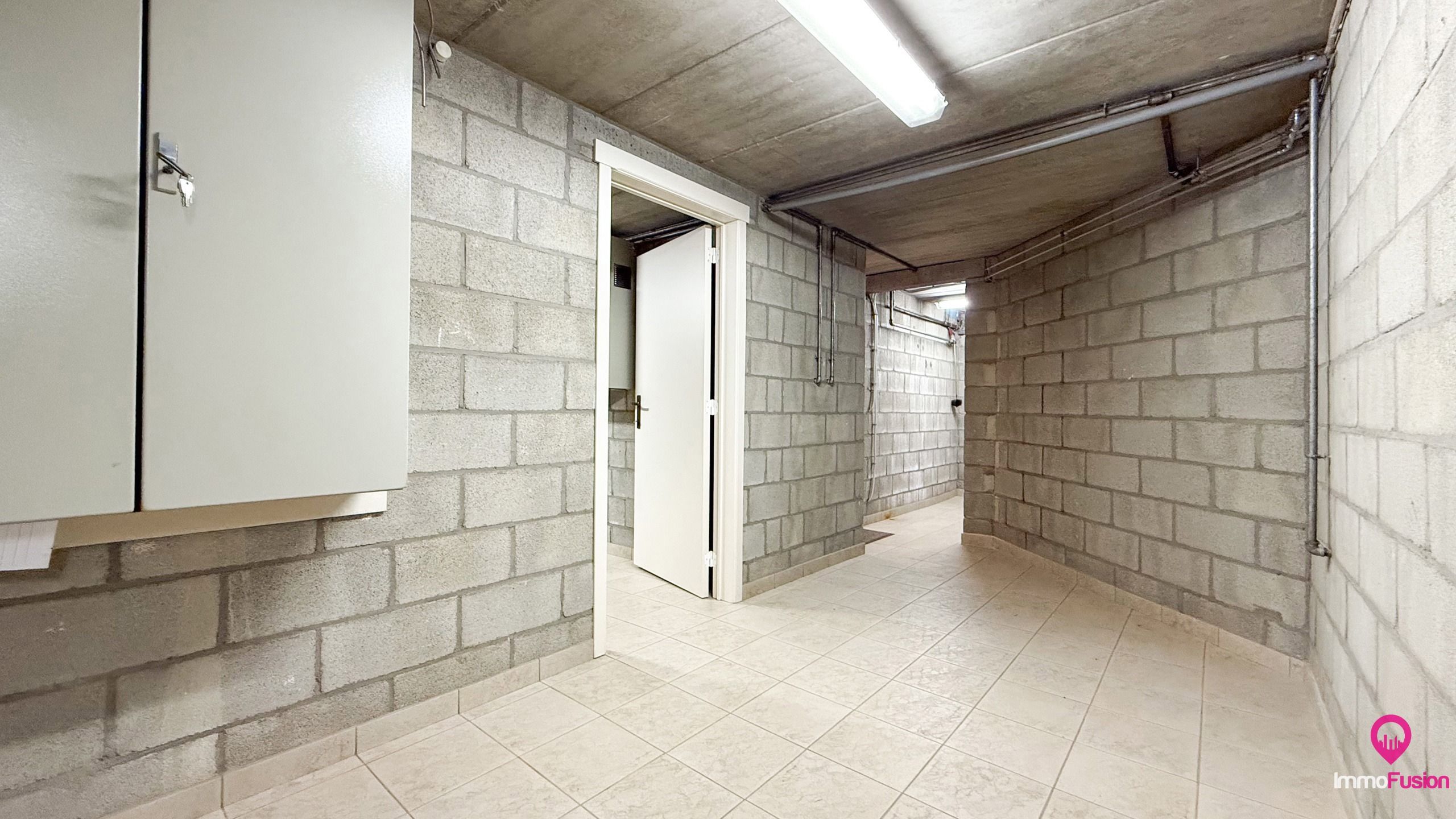 Prachtige villa met 4 slaapkamers te koop in Houthalen! foto 32