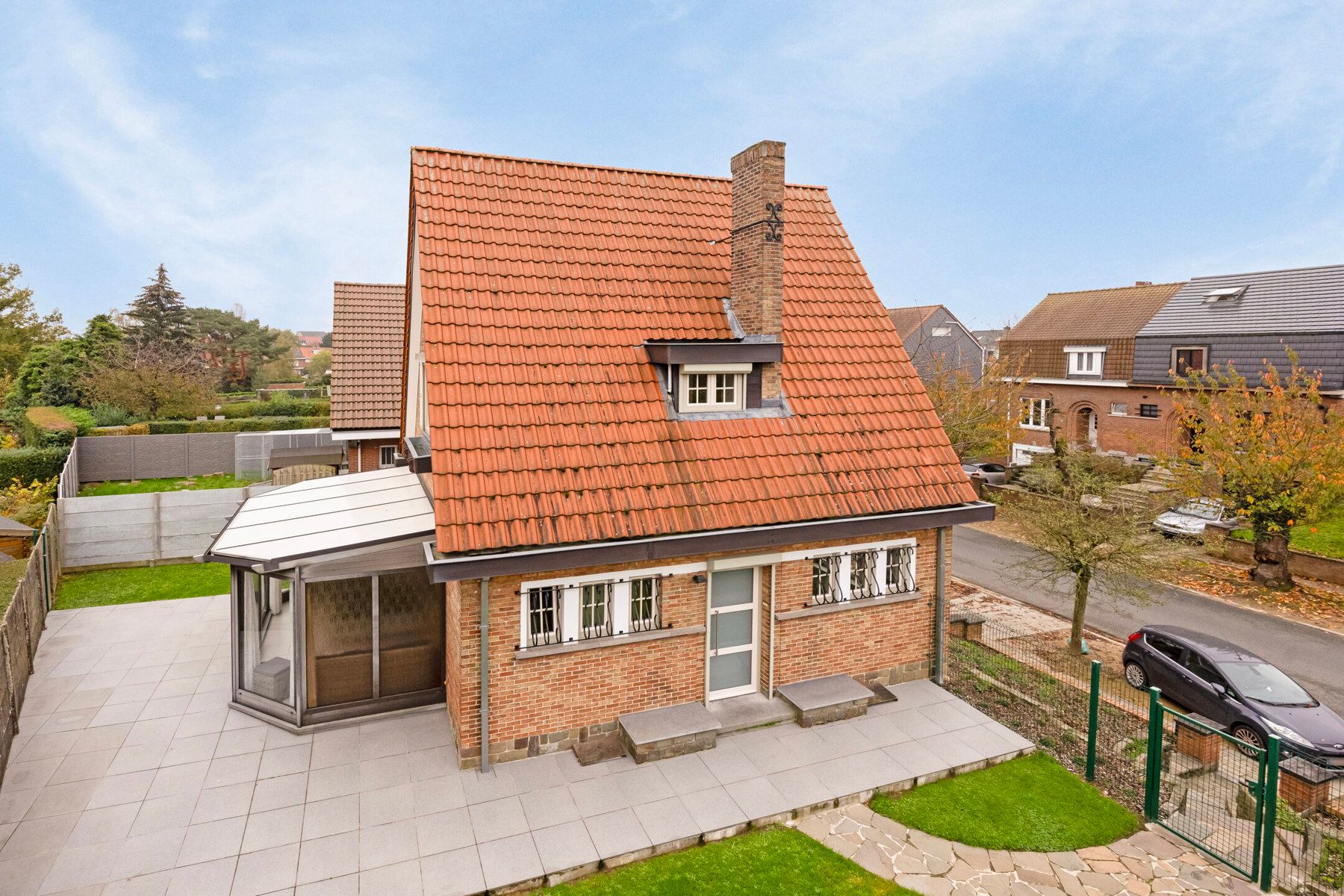 Goedgelegen, gerenoveerde villa met 2 kamers, garage & tuin! foto 41