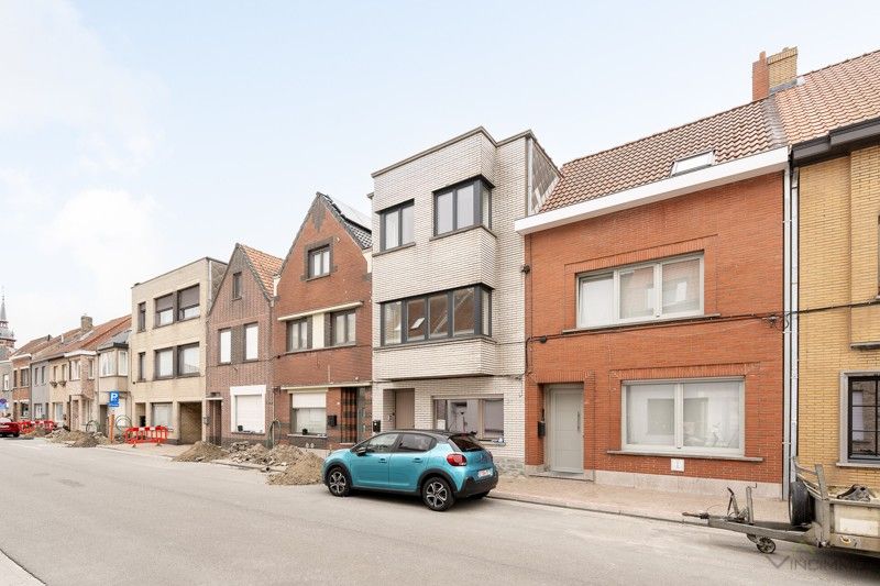 Prachtig gerenoveerd  energiezuinig duplexappartement op wandelafstand van de zee foto 3