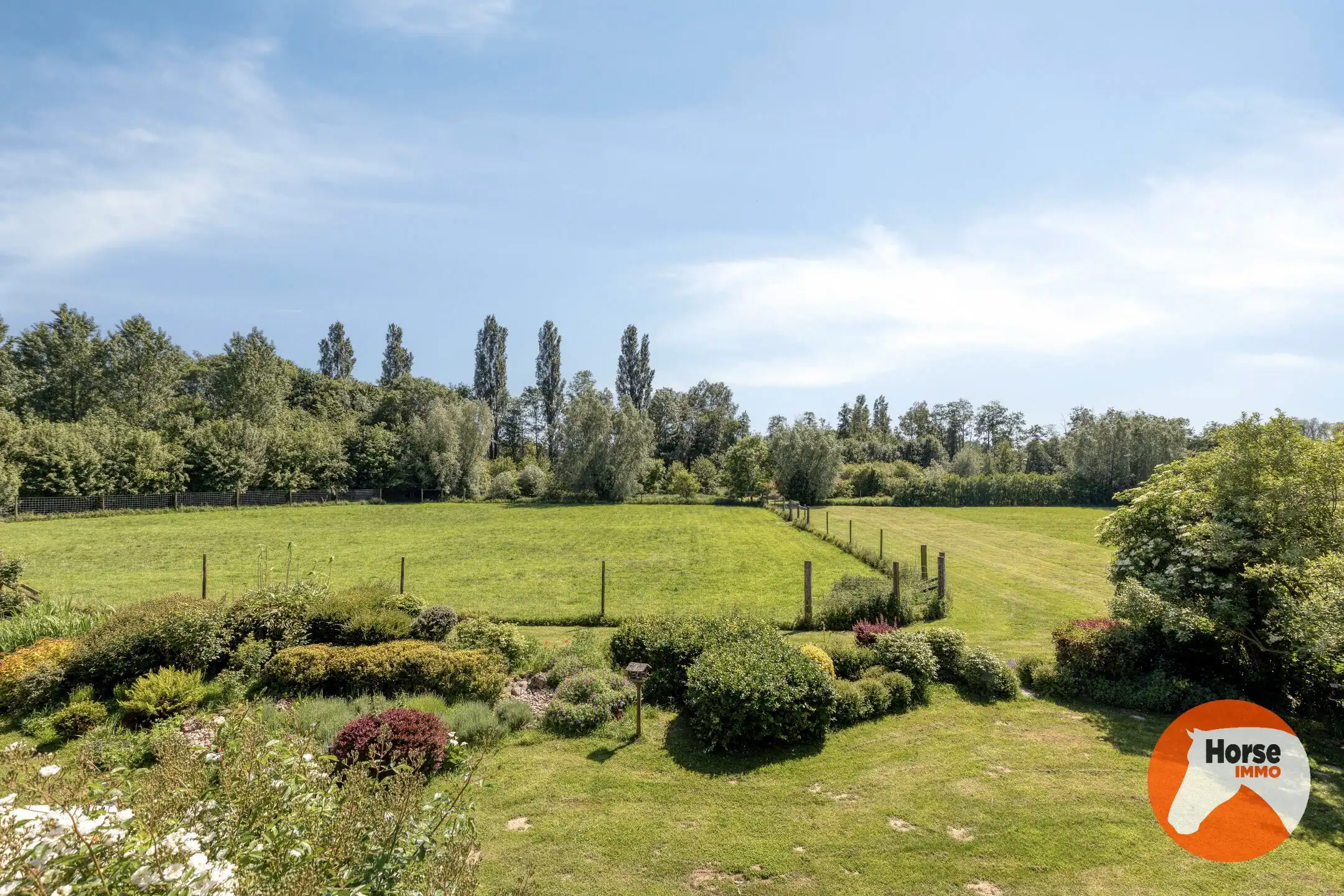 ROESELARE – Unieke villa met bijgebouwen op 4,7 ha foto 23