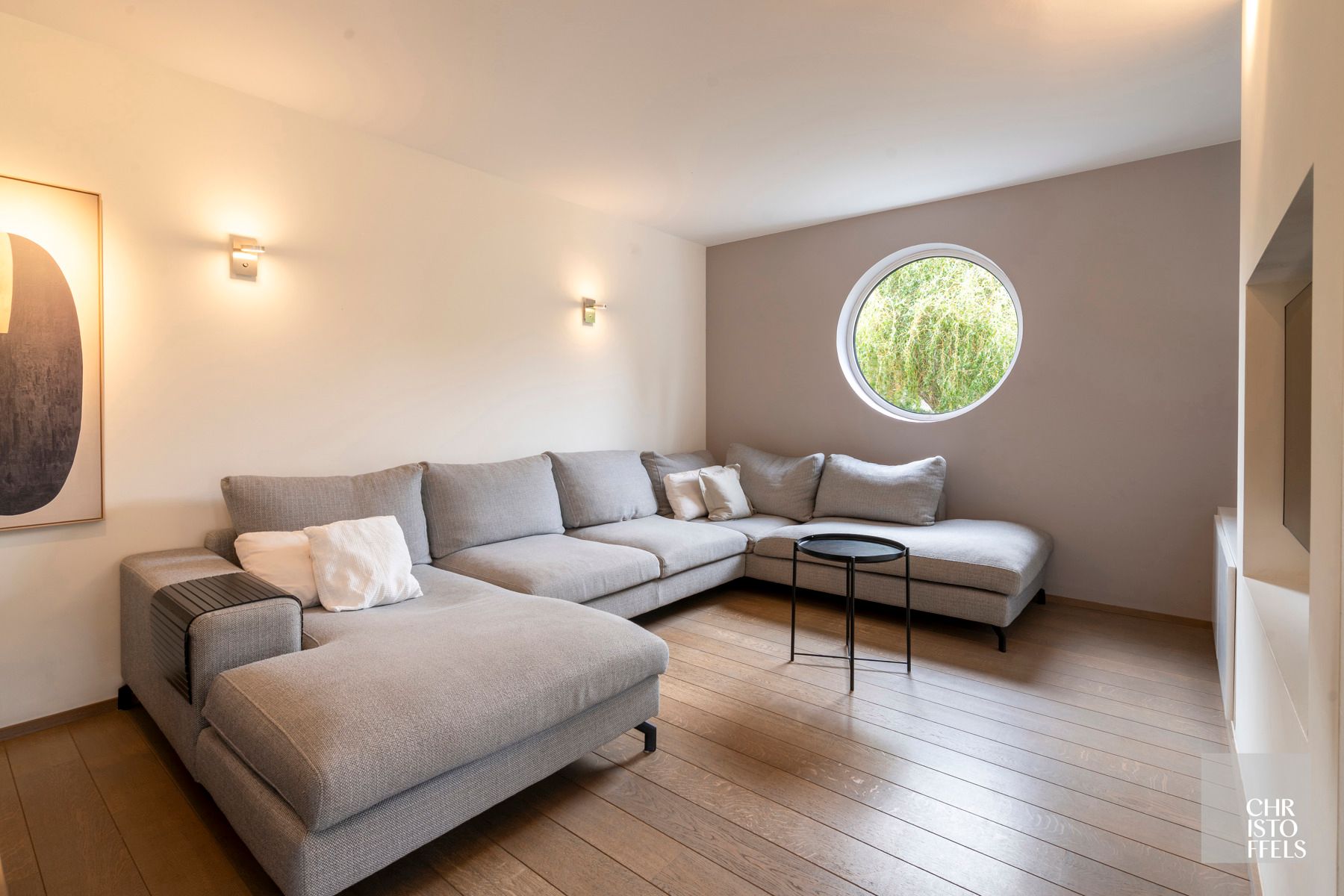 Uitzonderlijke villa van 320m2 gelegen in het pittoreske Leut, op een boogscheut van de Maas! foto 8