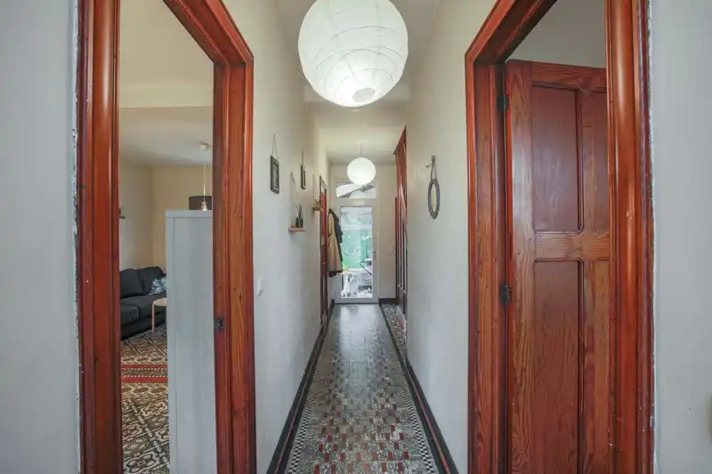 Alleenstaande woning met garage op 1968m² foto 6