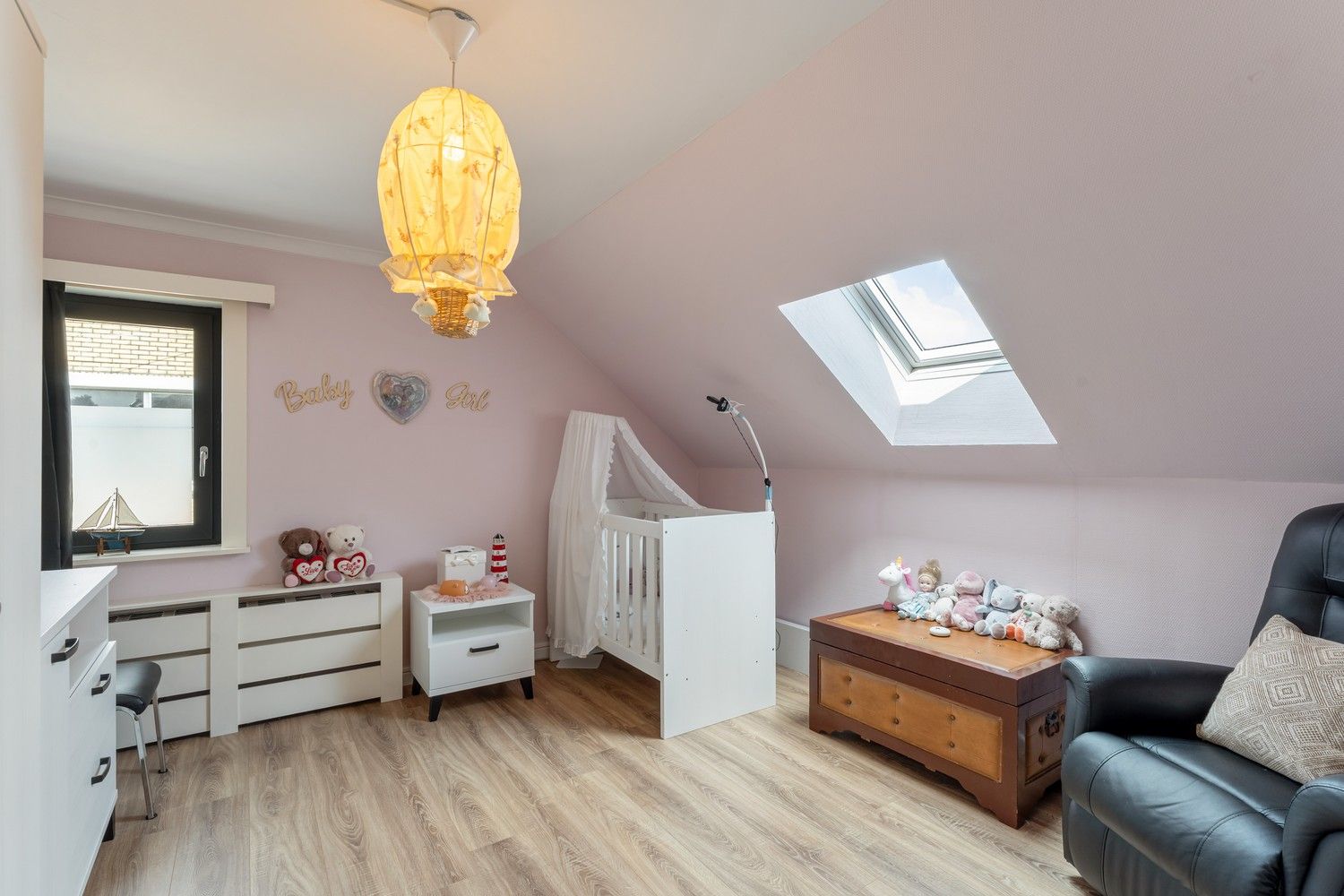 Gerenoveerde woning in het rustig gelegen Brustem. foto 20