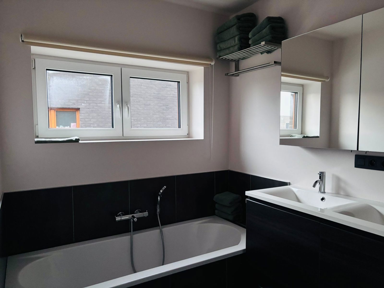 Instapklare energiezuinige woning met Zuidgerichte tuin foto 6