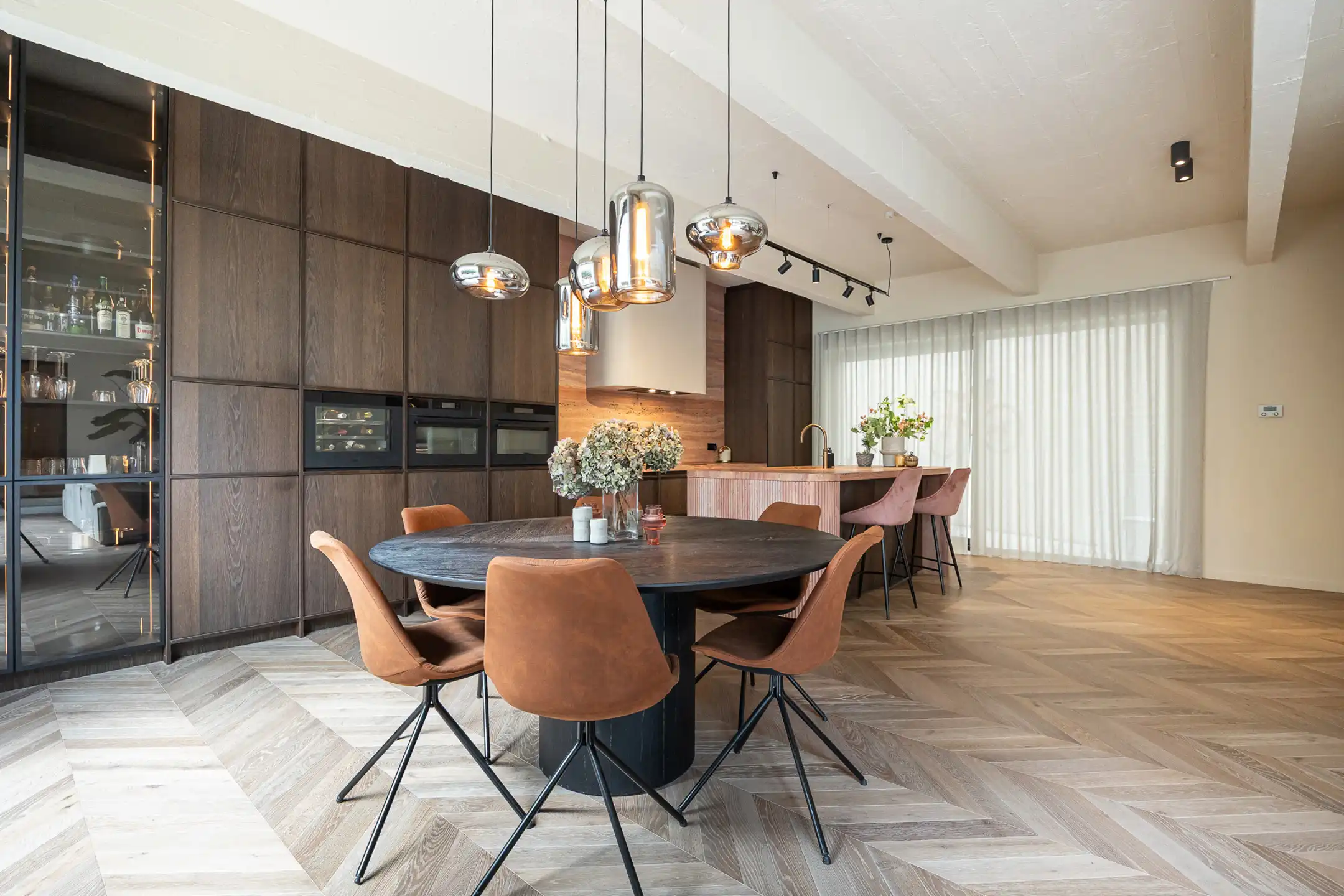 ANTWERPEN-ZUID - Achterhuis met terras en garage foto 5