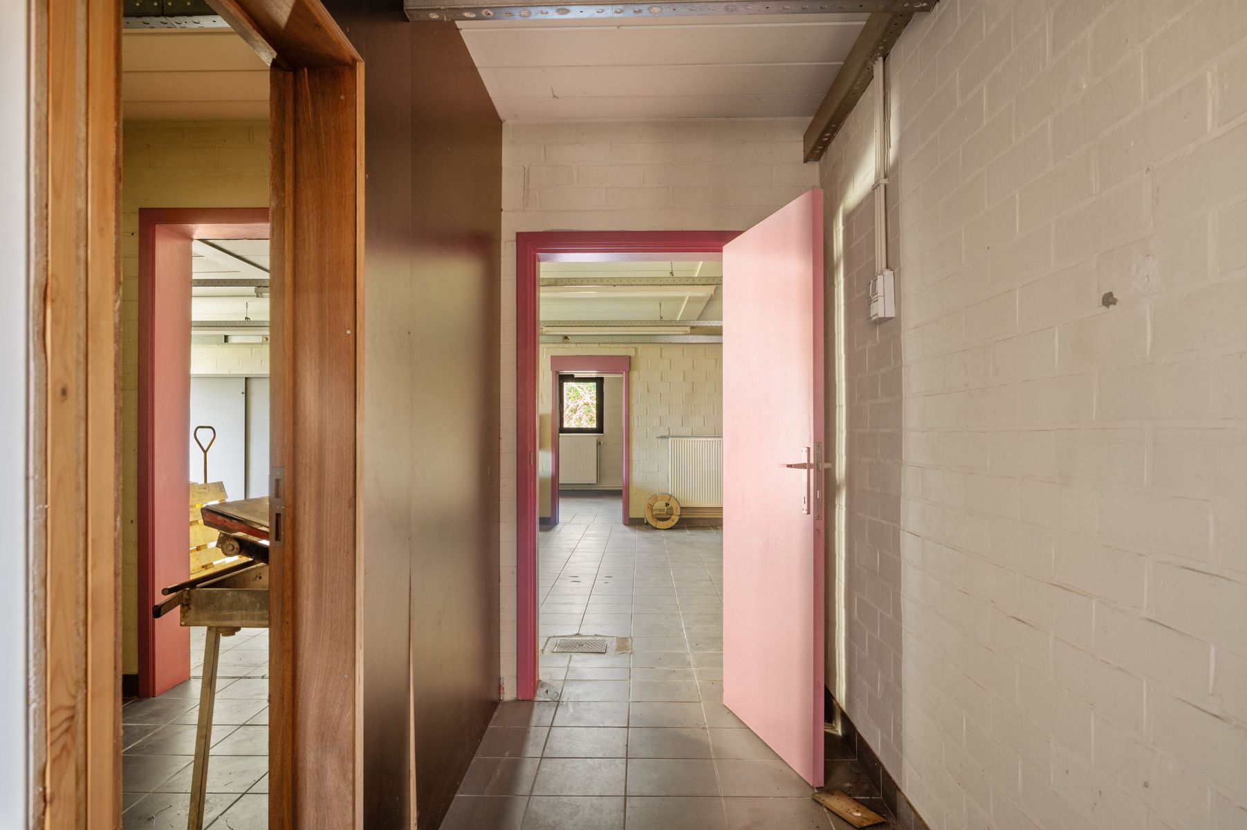 Te renoveren pand met magazijnen te BEERZEL foto 22