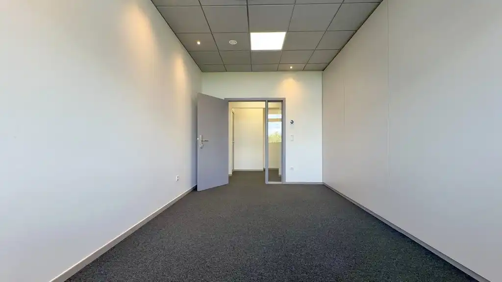 Duplexkantoor te huur in Dionysius KMO center in Sint-Denijs-Westrem foto 16