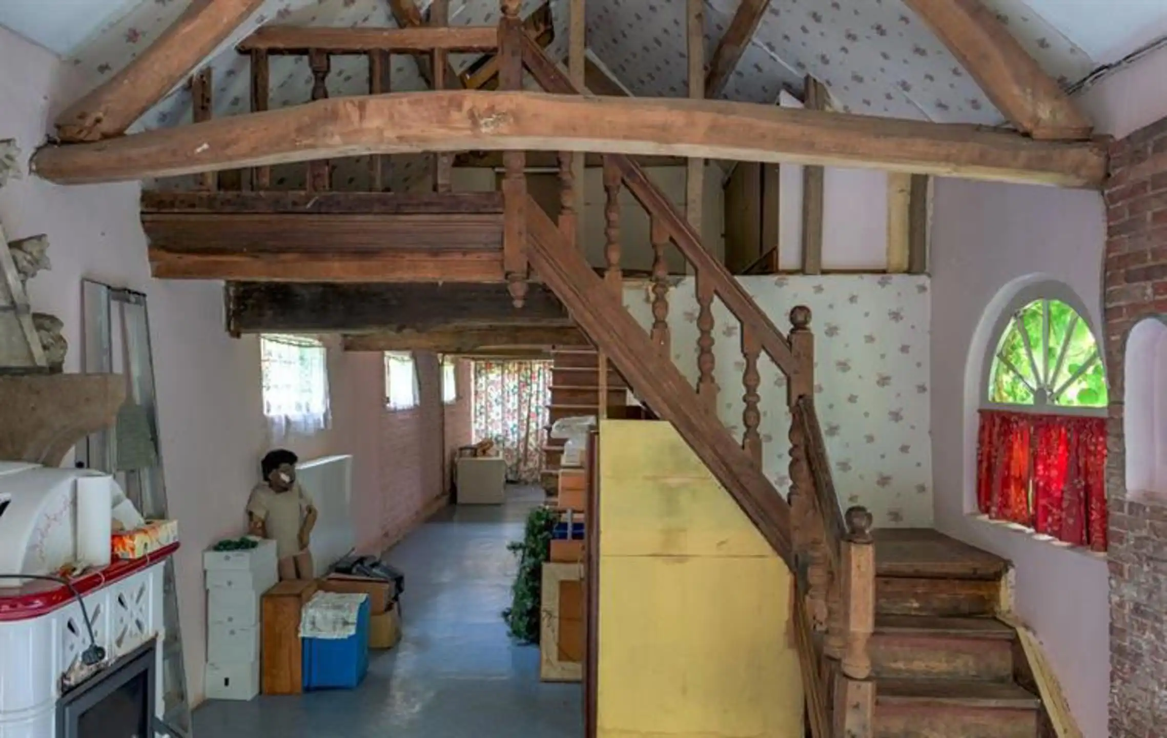 Imposante neoclassicistische herenwoning met 7 slpk., 2 badk. op 59 are 51 ca foto 18