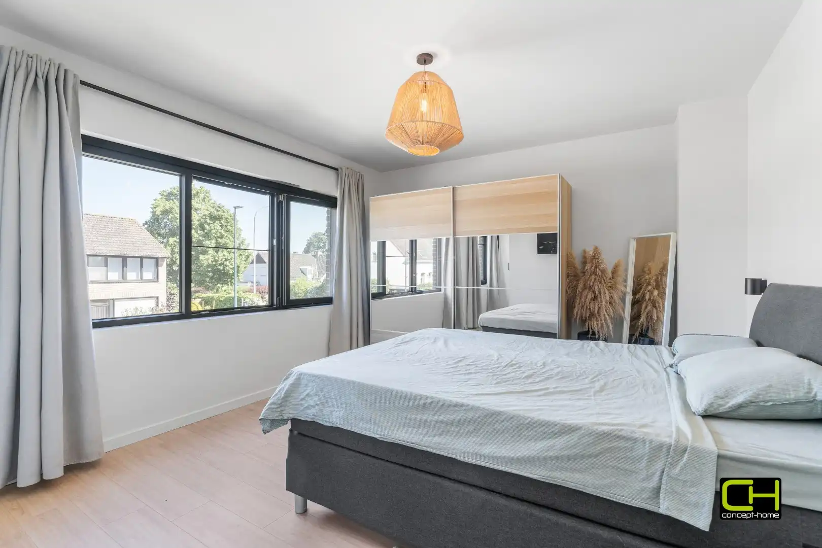 Halfopen bebouwing te koop nabij het centrum van Zomergem foto 12