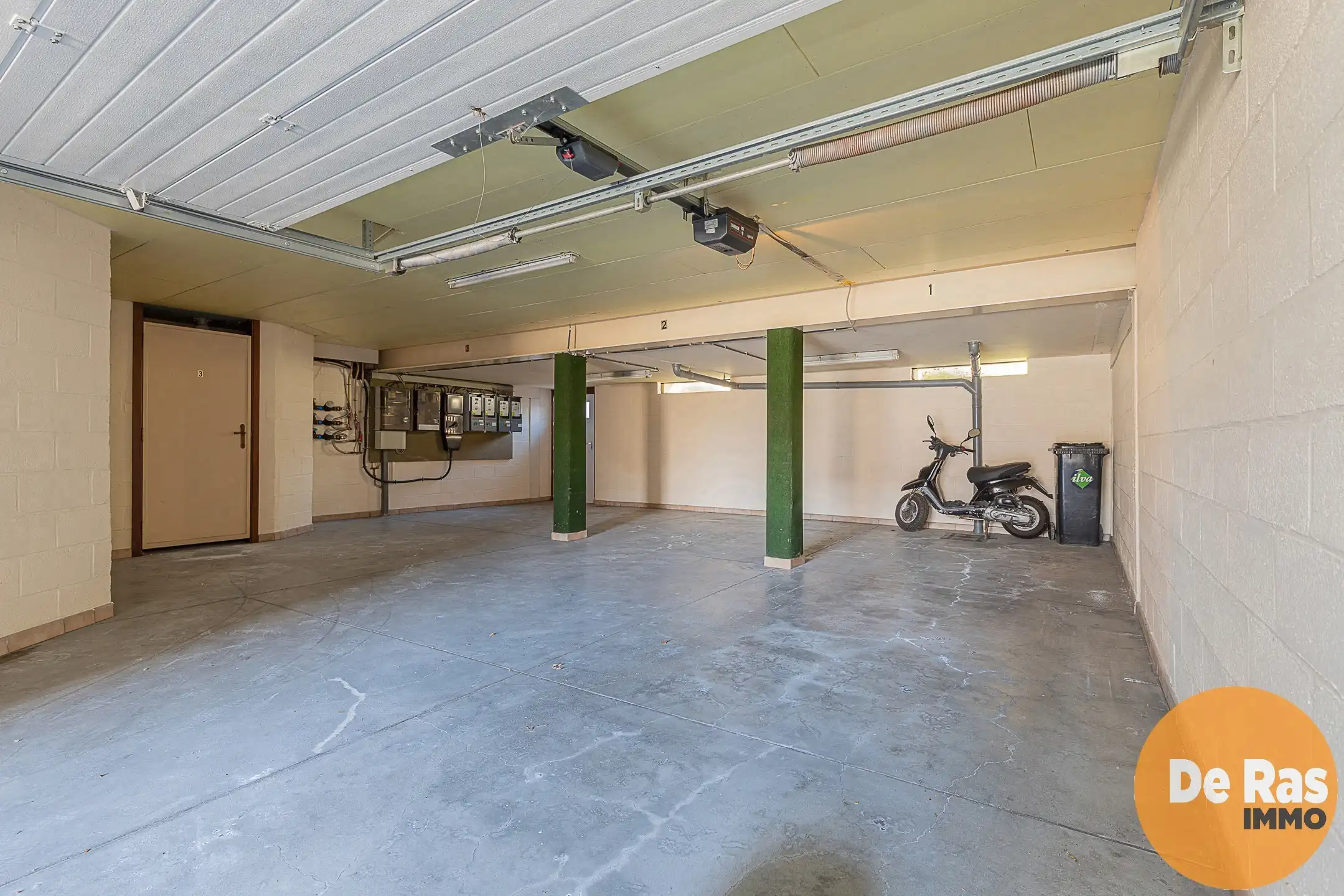 HERZELE- Verzorgd 2-slaapkamerappartement met 2 terrassen foto 21